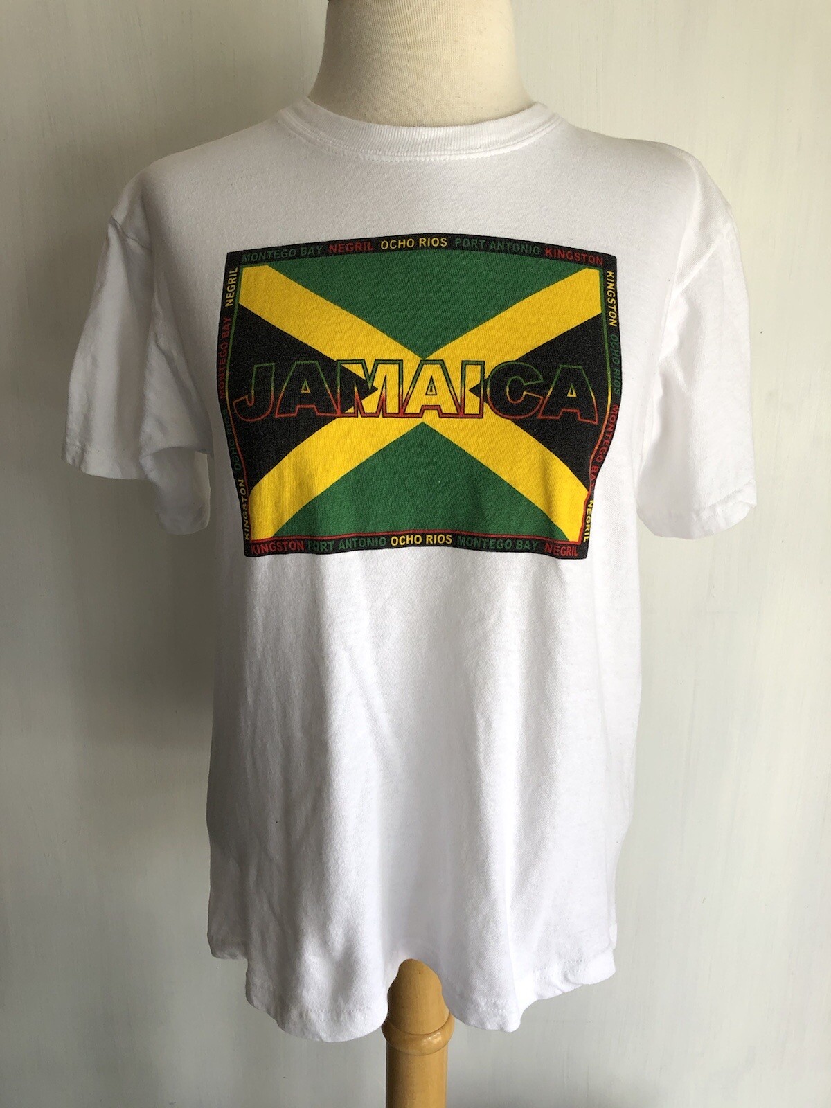 JAMAICA Official Women&rsquo;s Vintage 90s Tourist City Flag T-Shirt Size Small