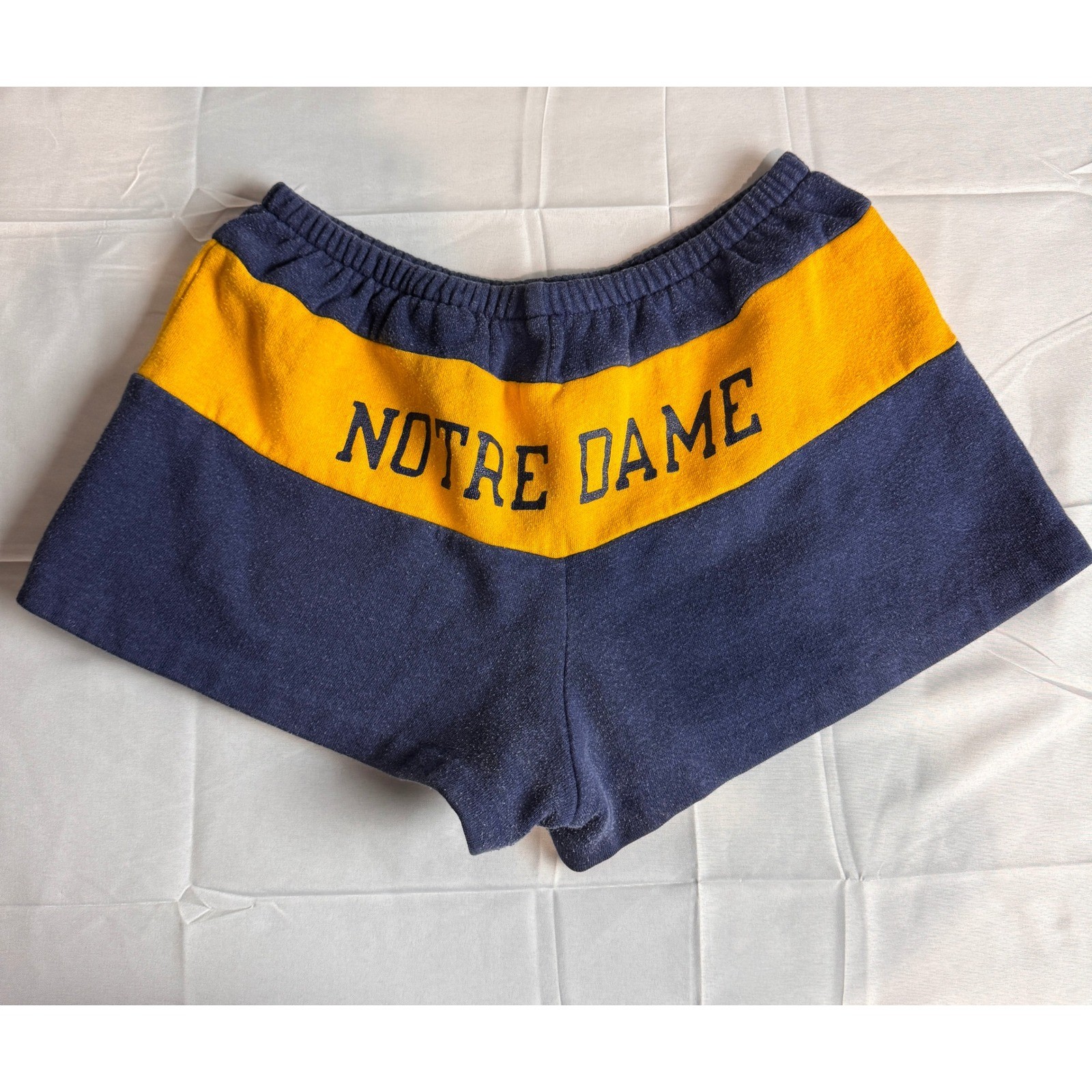 Vintage Nutmeg Mills Notre Dame Fighting Irish Fleece Shorts Navy Gold USA Made