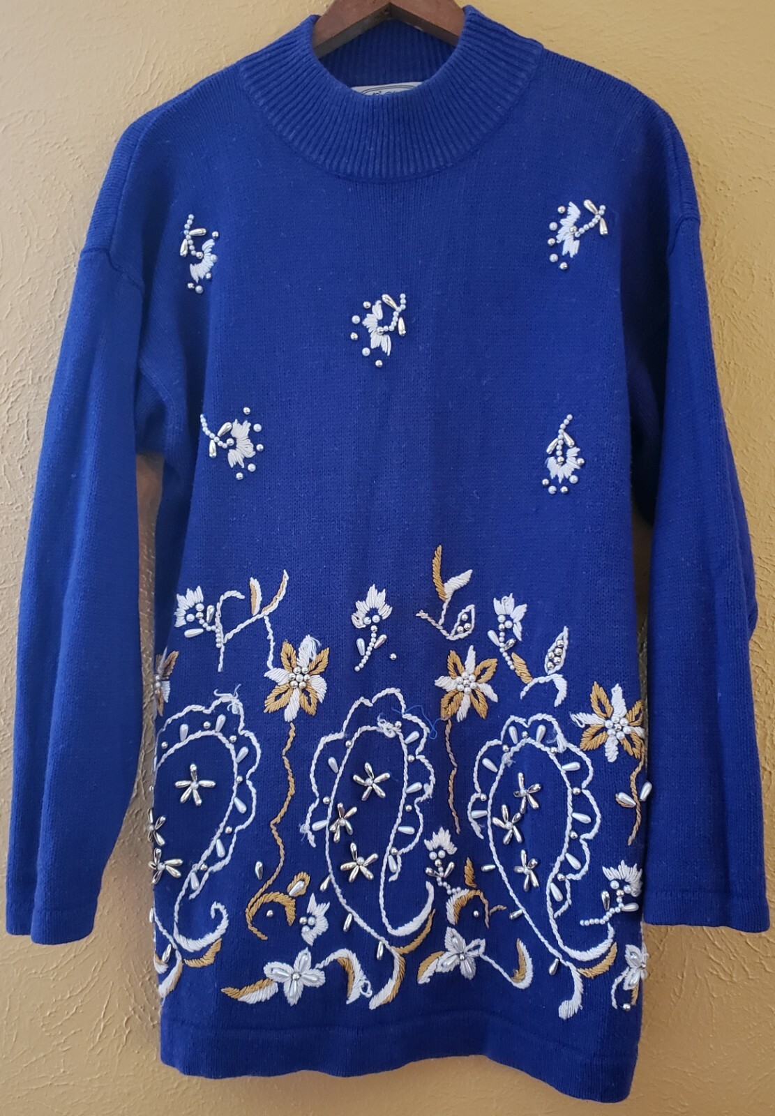Vintage P&rsquo;Galli Designs royal blue Sweater white,Gold Beads white trim size M