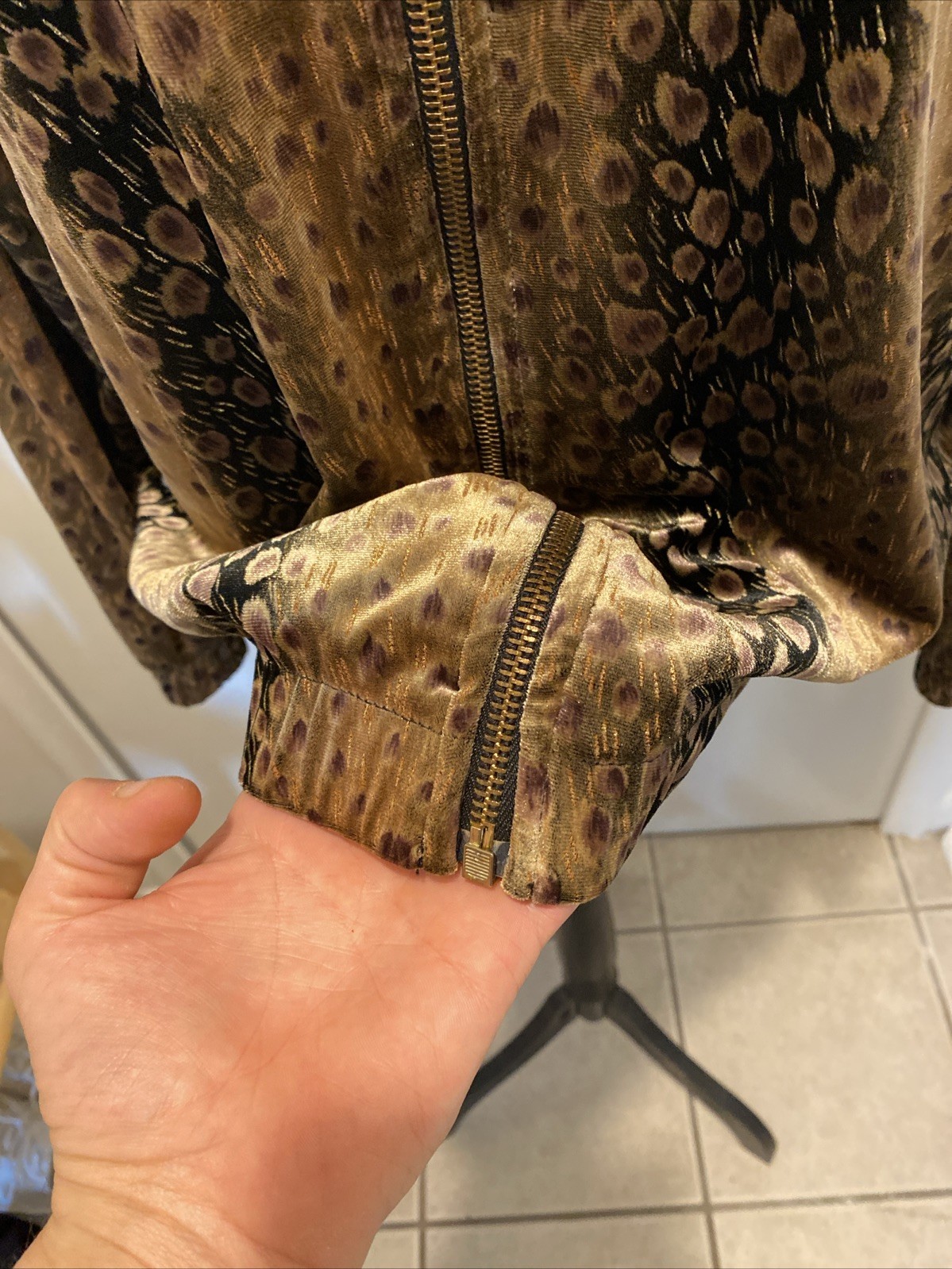 Silver Threads Vintage 80s Metallic Velvet Animal Print Jacket Gold SZ L Made US