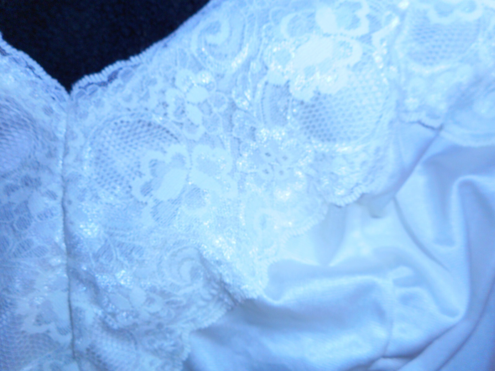 L 48 Silky Nylon Cami Vtg Dixie Belle White