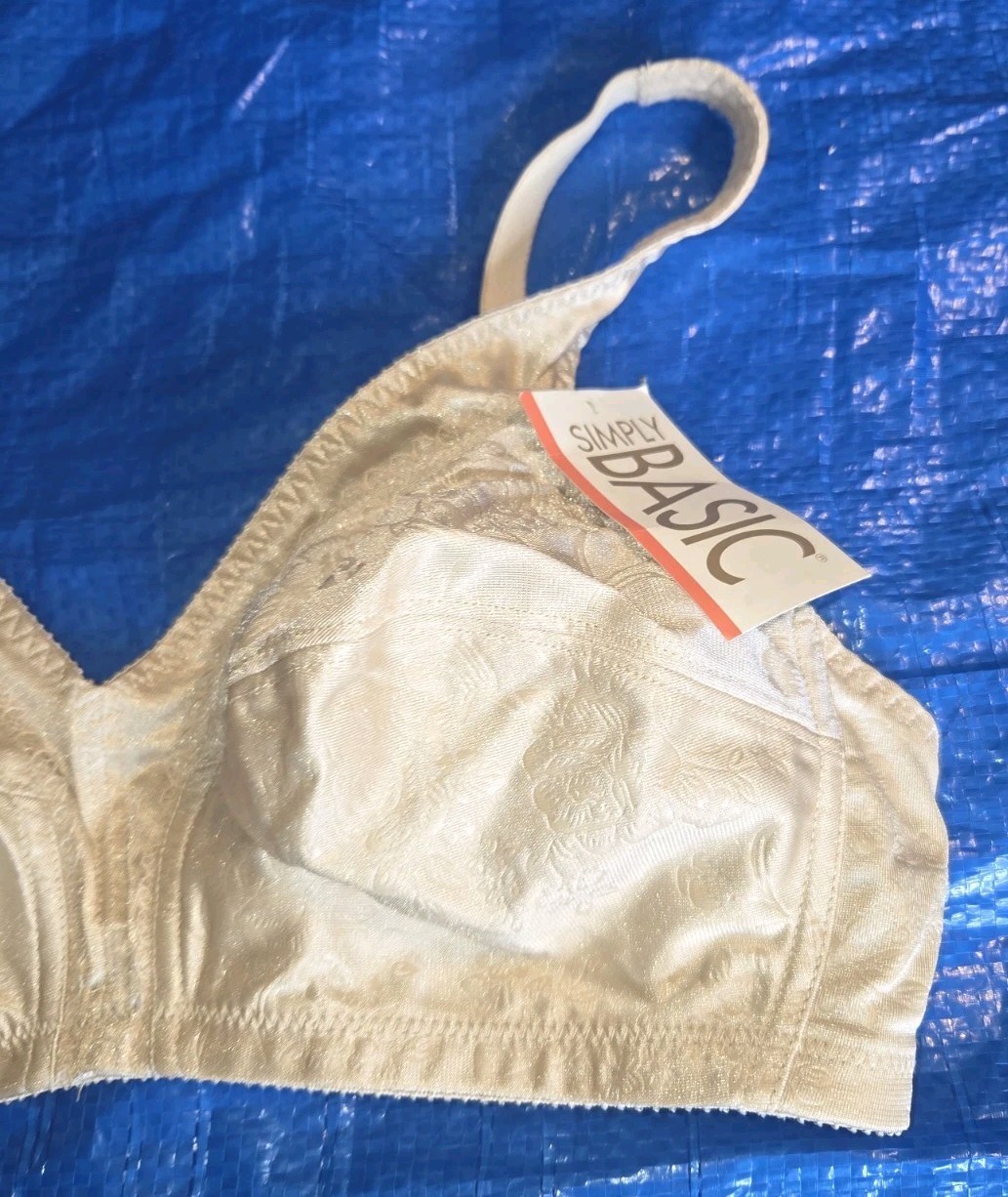 Vintage Simply Basic 38B womens classic BEIGE promo bra NEW WITH TAGS