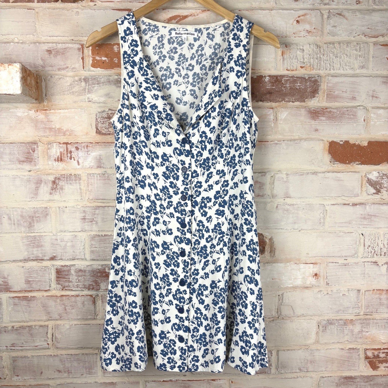 Reformation Blue White Ditsy Floral Button Front Mini Dress Sz 4 Made in USA Tie