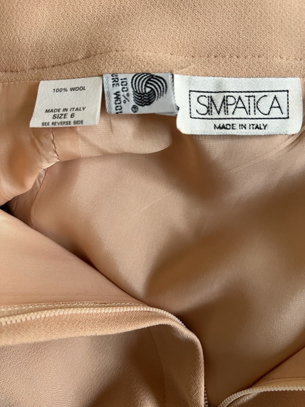 Simpatica Vintage Light Peach Wool Skirt Size 36