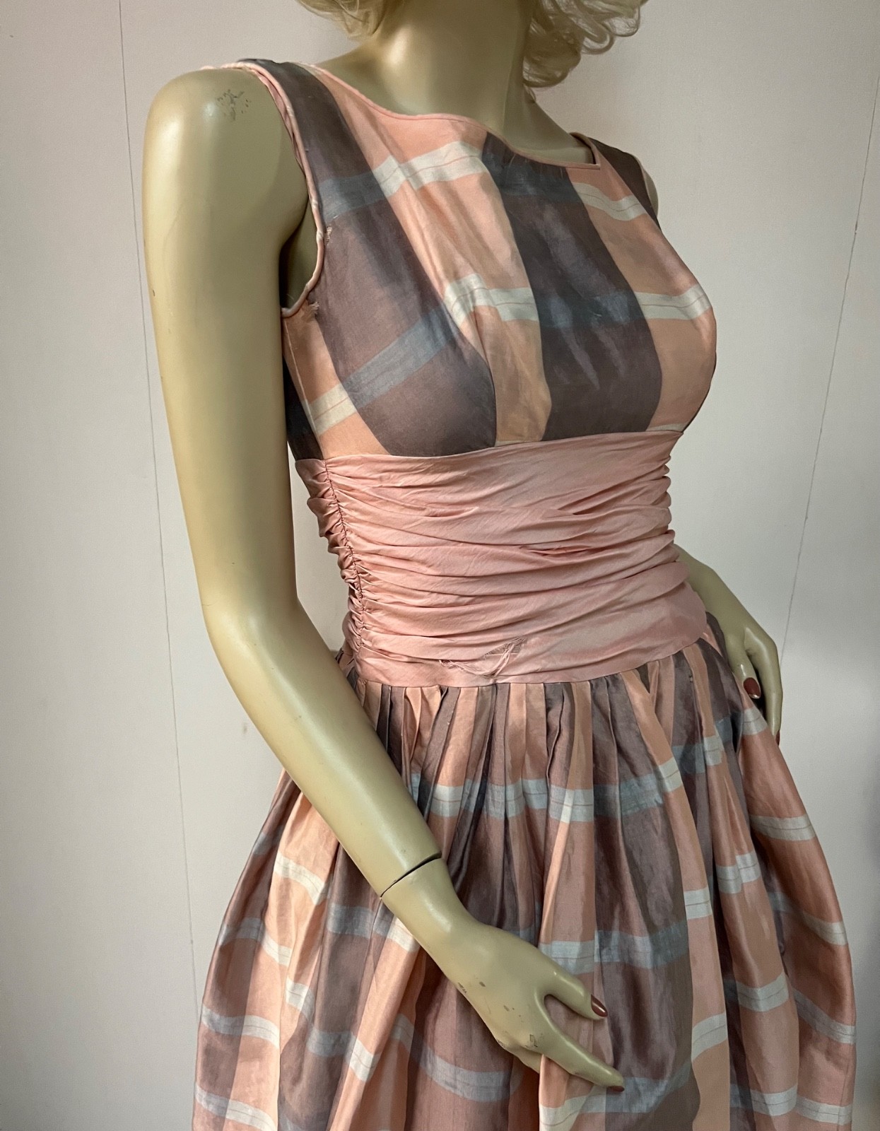 Vintage 1950 Plaid Back Zipper Cummerbund Crinoline Cocktail Party Dress Bust 33