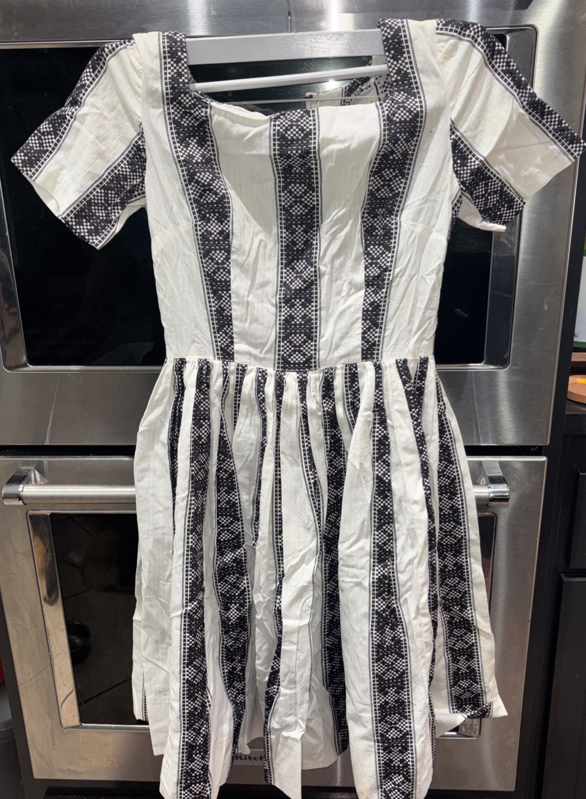 VTG 1950-Mid 1960s Woven Fabric Dress Black and White Size Small