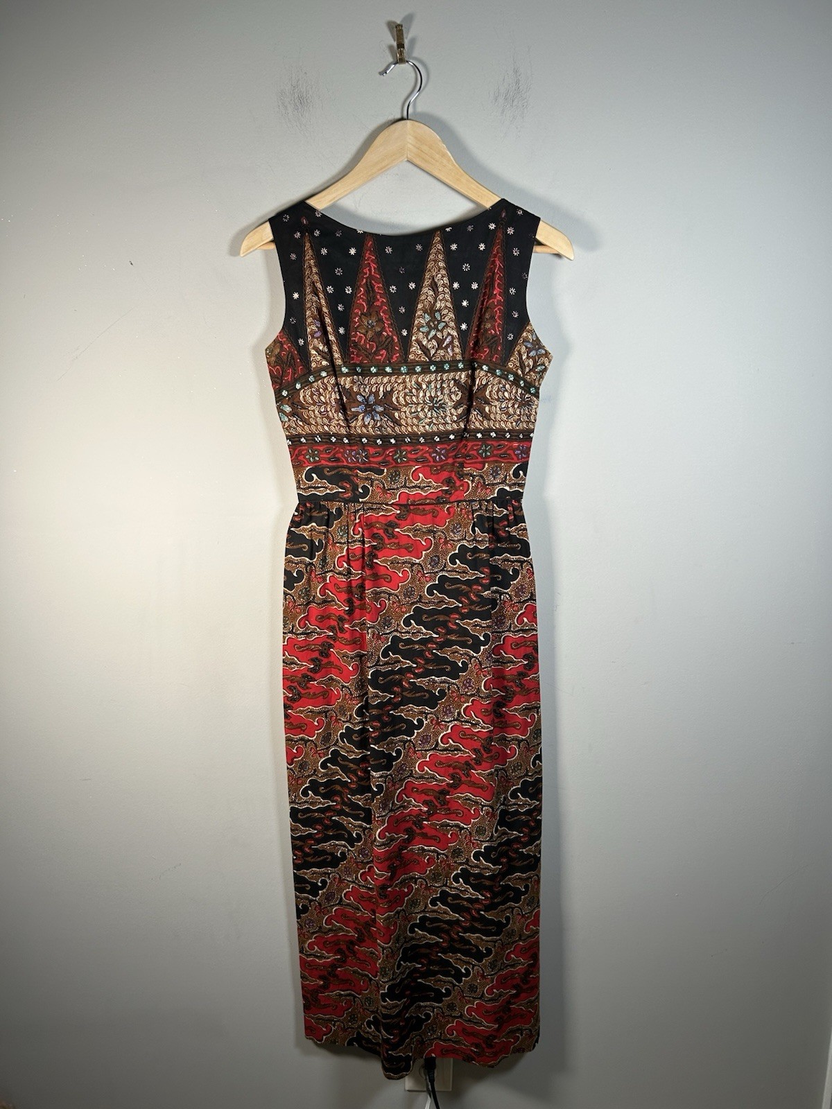 VTG 50s/60s Boutique Batik Border Print Bateau Neck Cotton Sheath Dress Sz S