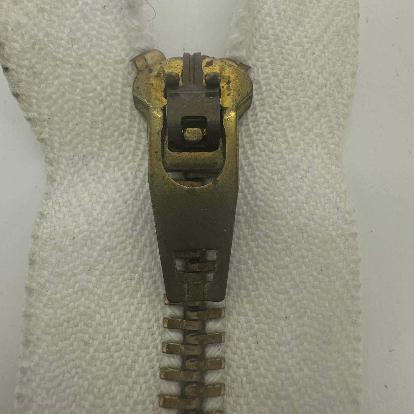 Vintage 7 Inch White Brass Metal Closed End Zipper NOS