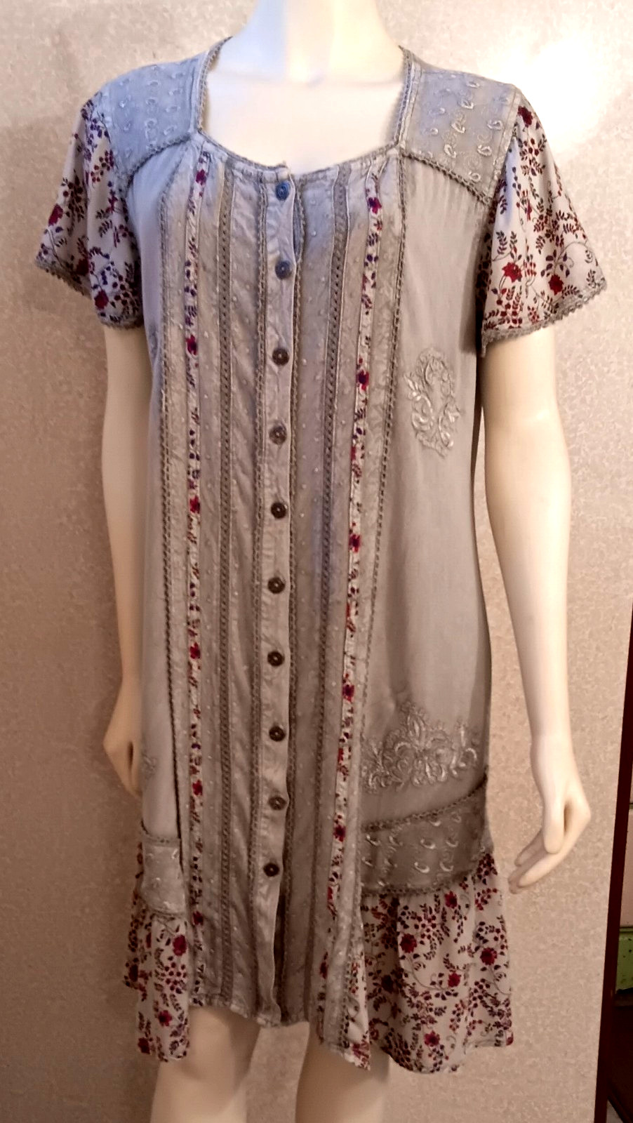 Vtg Coline, Bohemian, Chambray Embroidered Midi Dress, Gray & Cranberry, Lrg