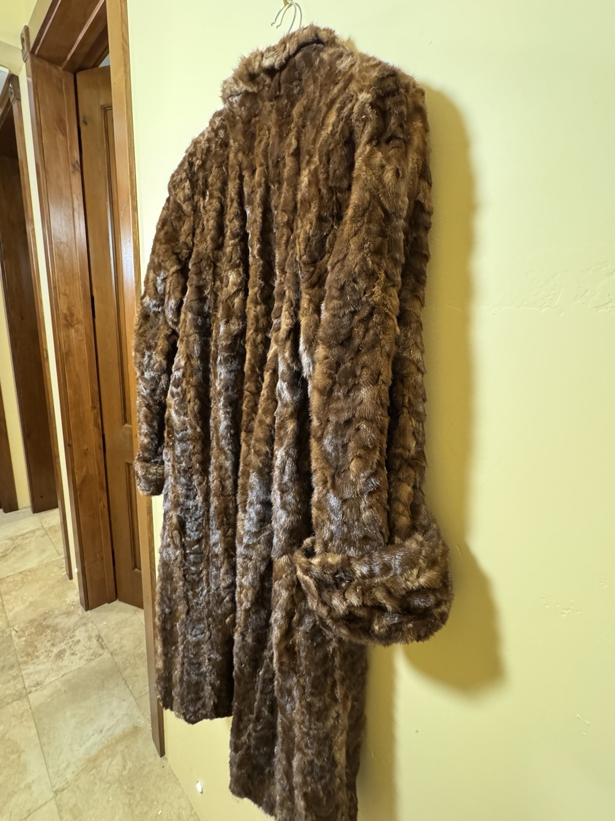 Mink Coat VINTAGE decades old mid Century luxury fashion statement NO RESERVE !