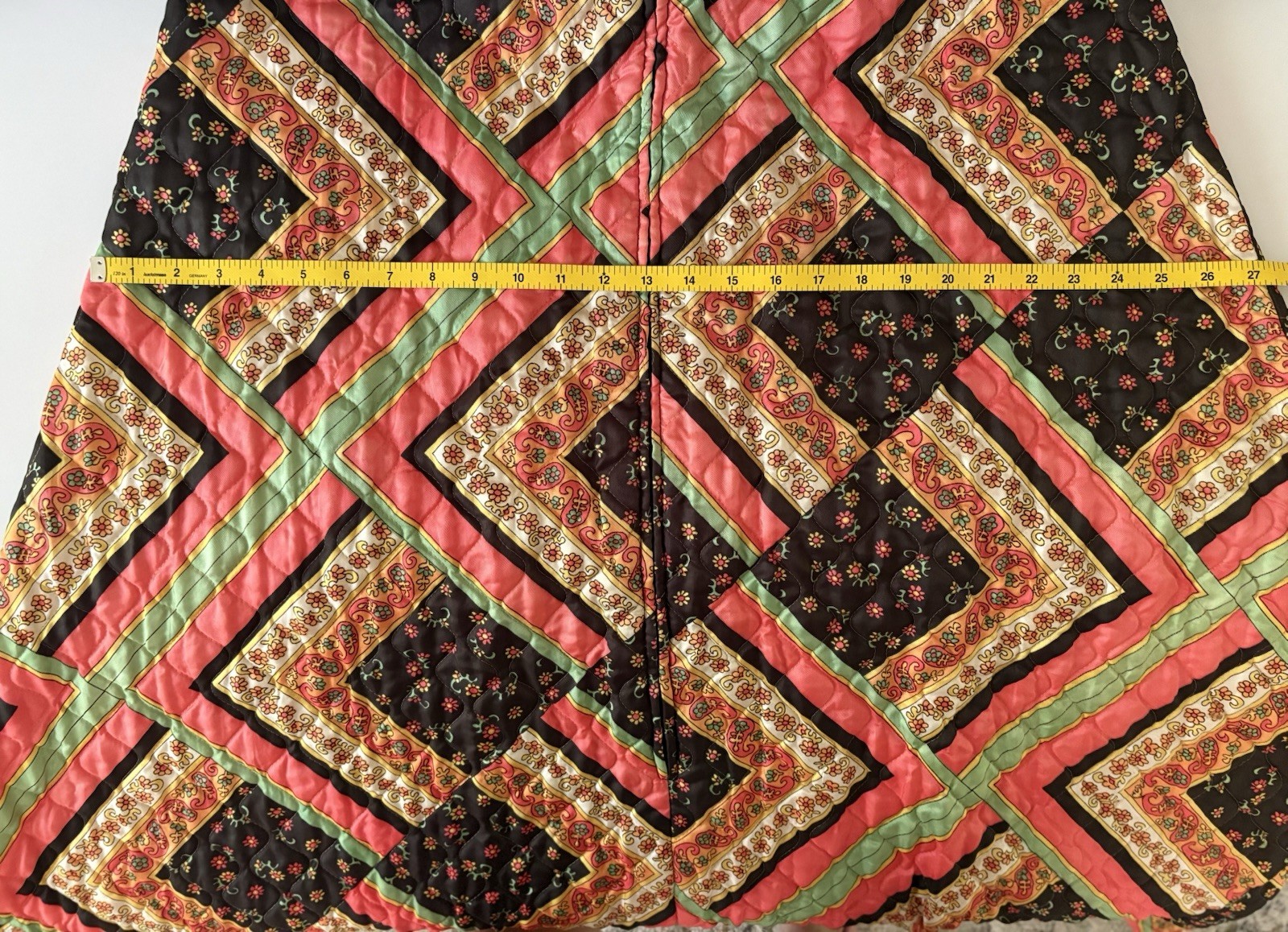 Vintage 70s Evelyn Pearson Quilted Hostess House Maxi Dress Velour S 36” Bust