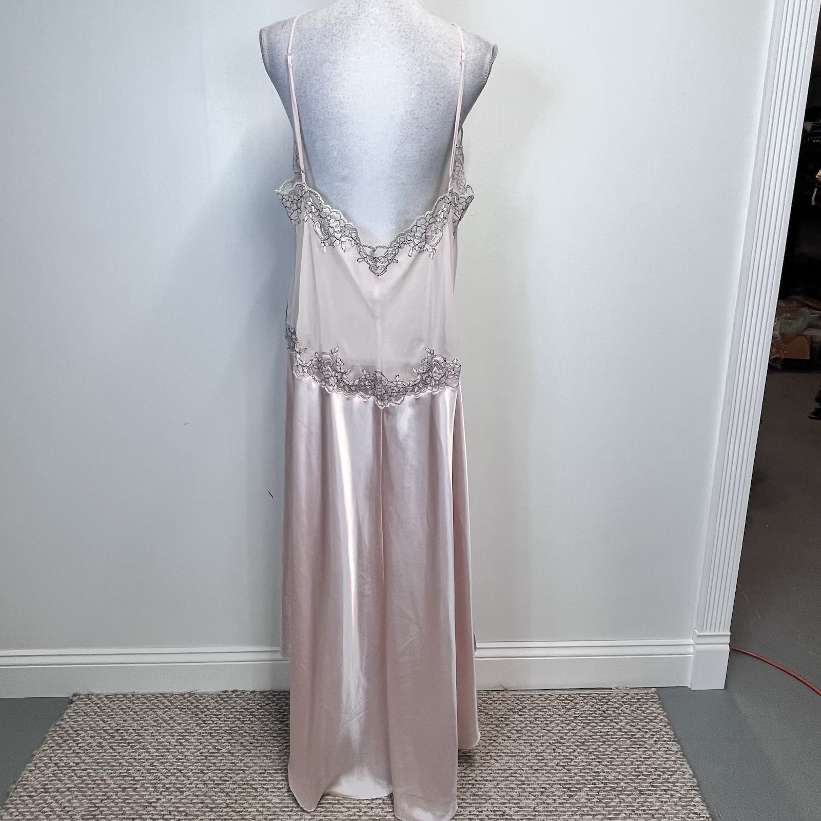 Vintage Cerie Nightgown Lingerie Plus sz 3X Pink Satin Lace Wedding Bridal