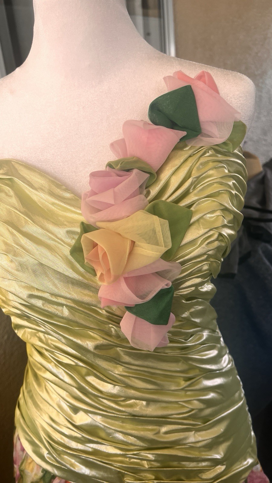 Vintage Exquisite Eugene Alexander Floral Fairy Silk Organza Gown!!! Size 4 Sml
