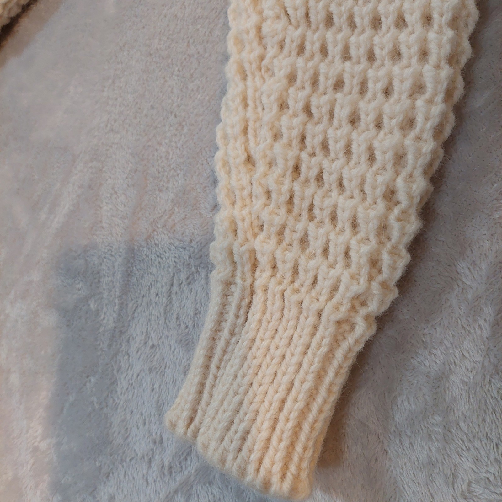 Archie Brown & Son Wool Cardigan Sweater Womens Cable Knit Button Front.SZ Small