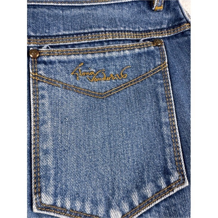 Gloria Vanderbilt Classic Straight Leg Jeans | Light Wash Everyday Denim