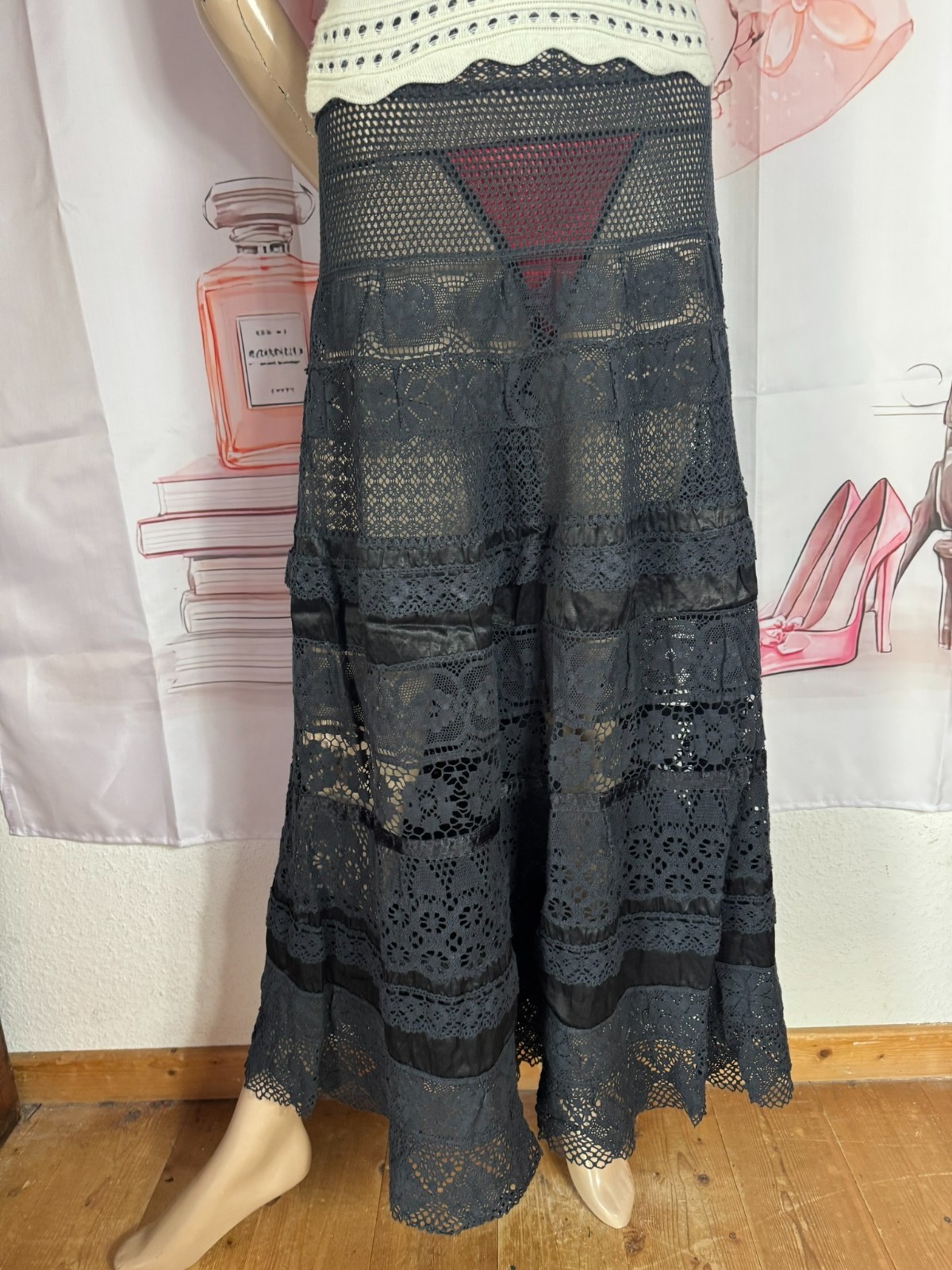 Antique Edwardian 1900 Cotton Gothic Lace Skirt Vintage 44/46