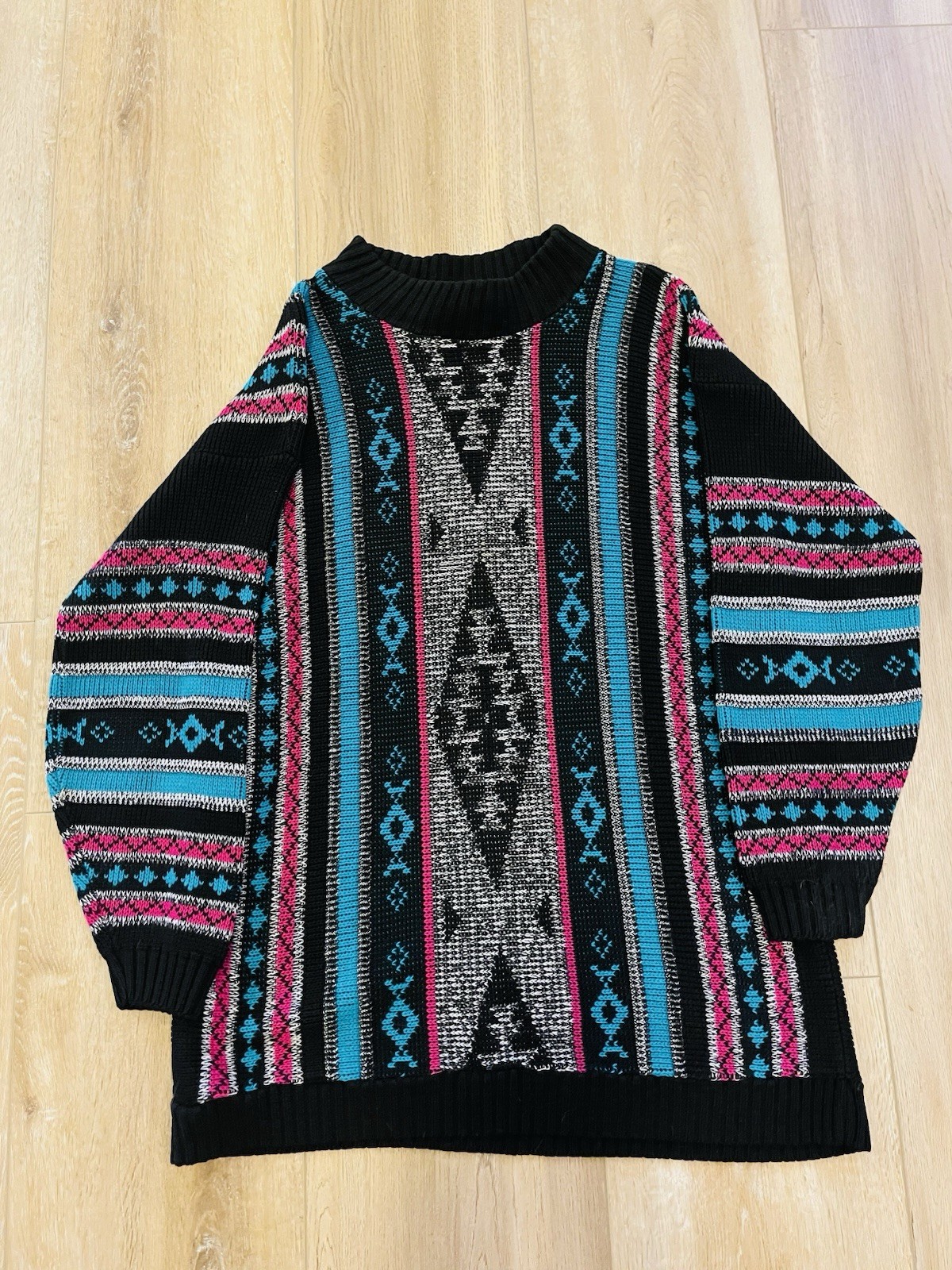 Vintage 1980s Womens Sweater Blue Pink Aztec Geometric Clifton Place Made In USA