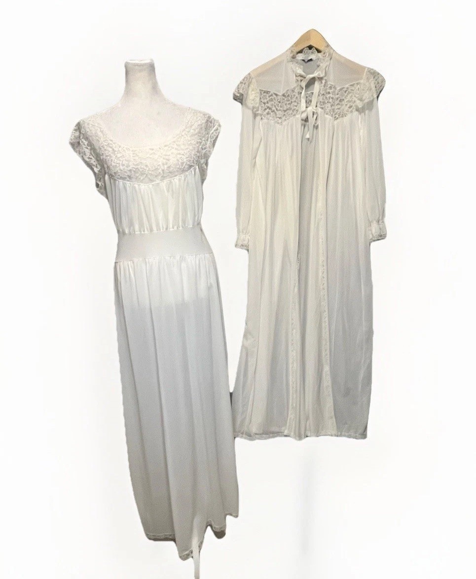 MCM Peignoir Set Radcliffe White Nightgown 2-Pc Lingerie Long 36 M Bridal VTG