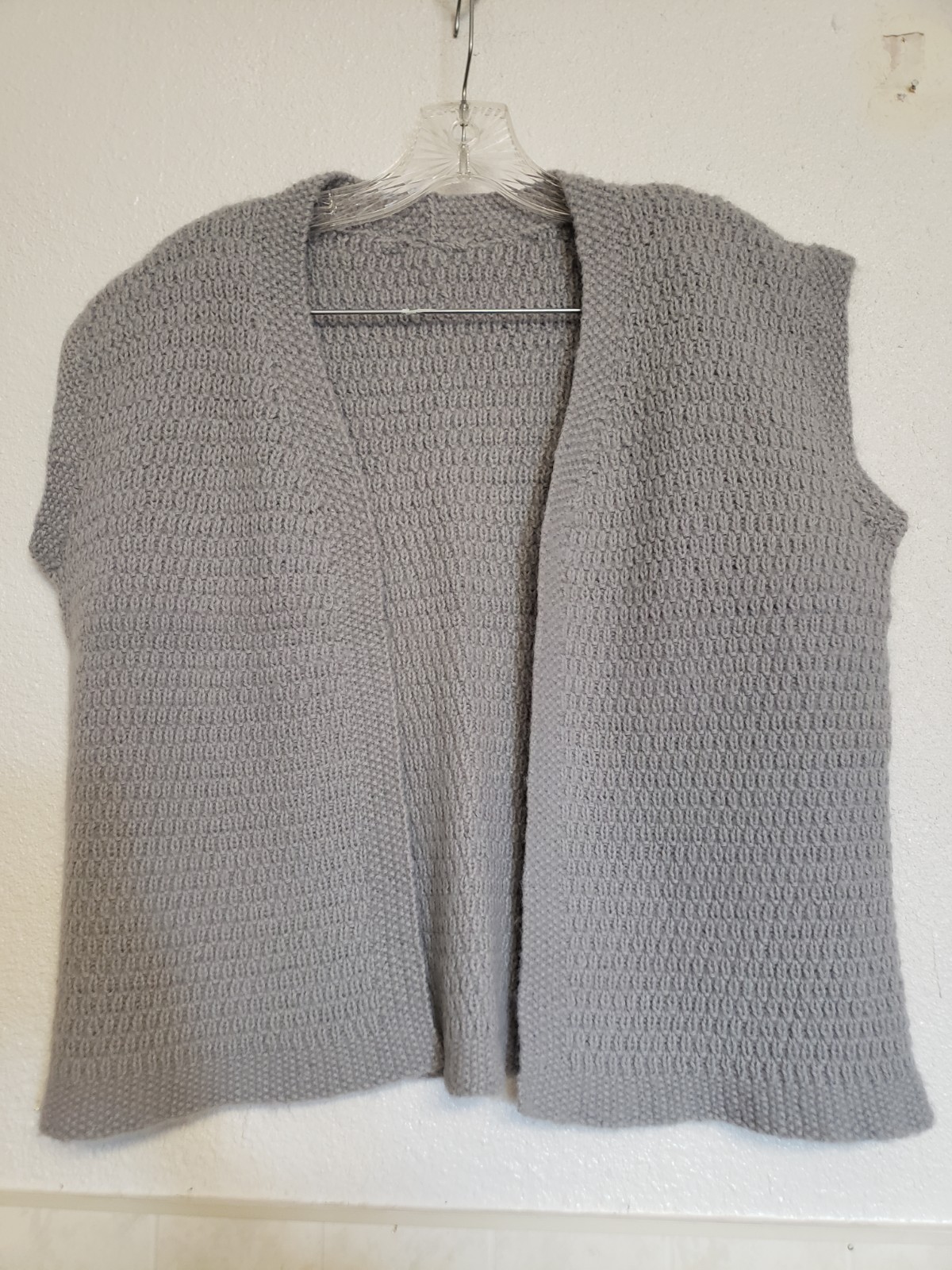 Vtg 70&rsquo;s 80&rsquo;s Homemade Hand Knitted Gray Open Front Vest Hippie Boho L-XL