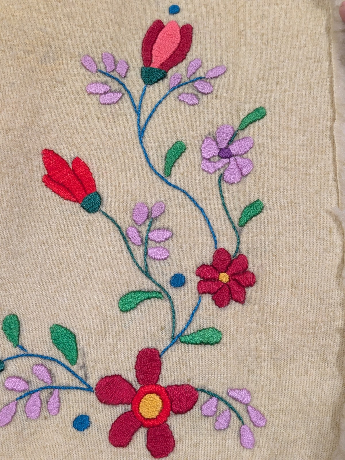 Vintage Wool Embroidered Shearling Vest Boho Folk Hippie Floral Sherpa Lined S/M