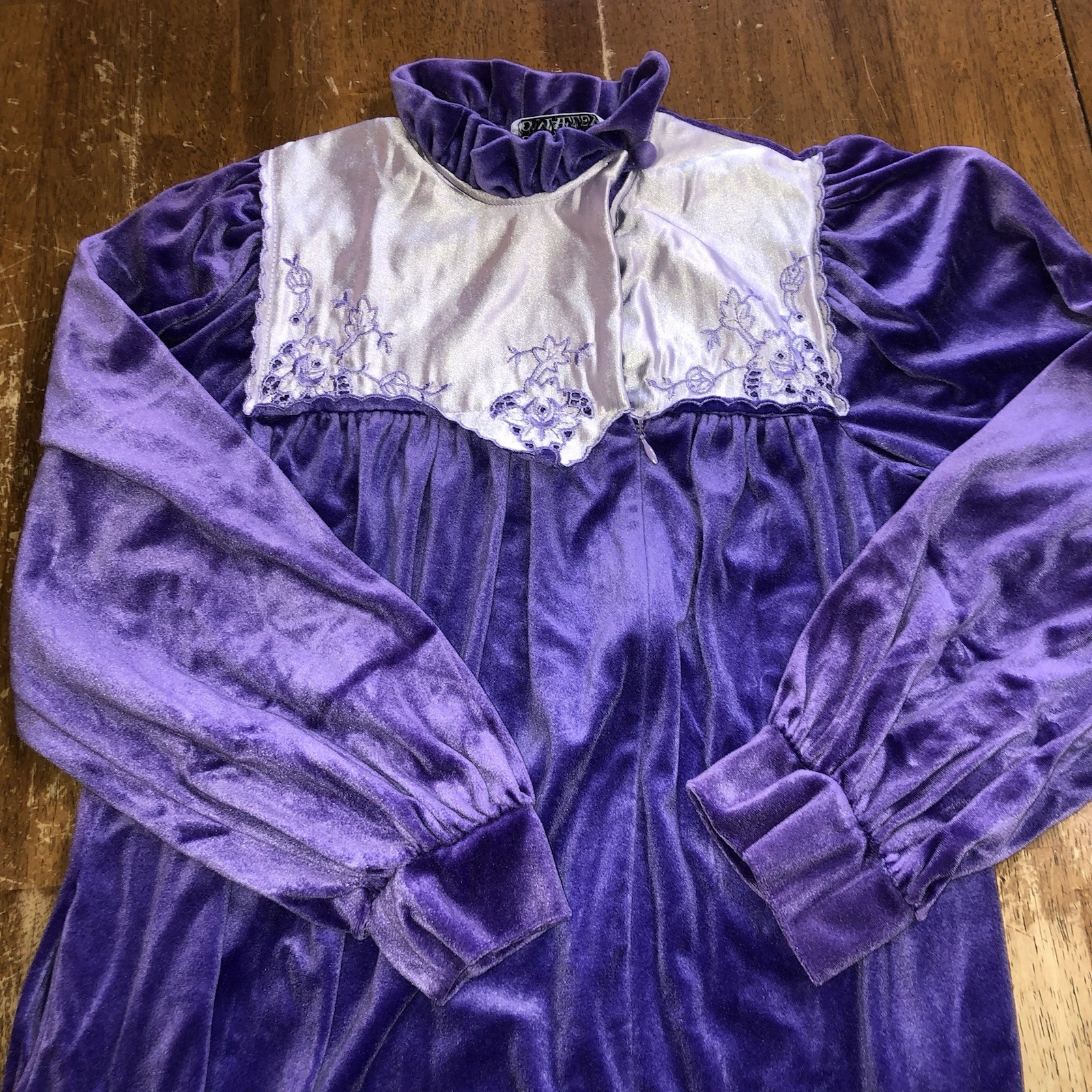 Vintage Donna Richard Gilligan & O&rsquo;Malley Velour Zip Robe Women&rsquo;s Petite Purple