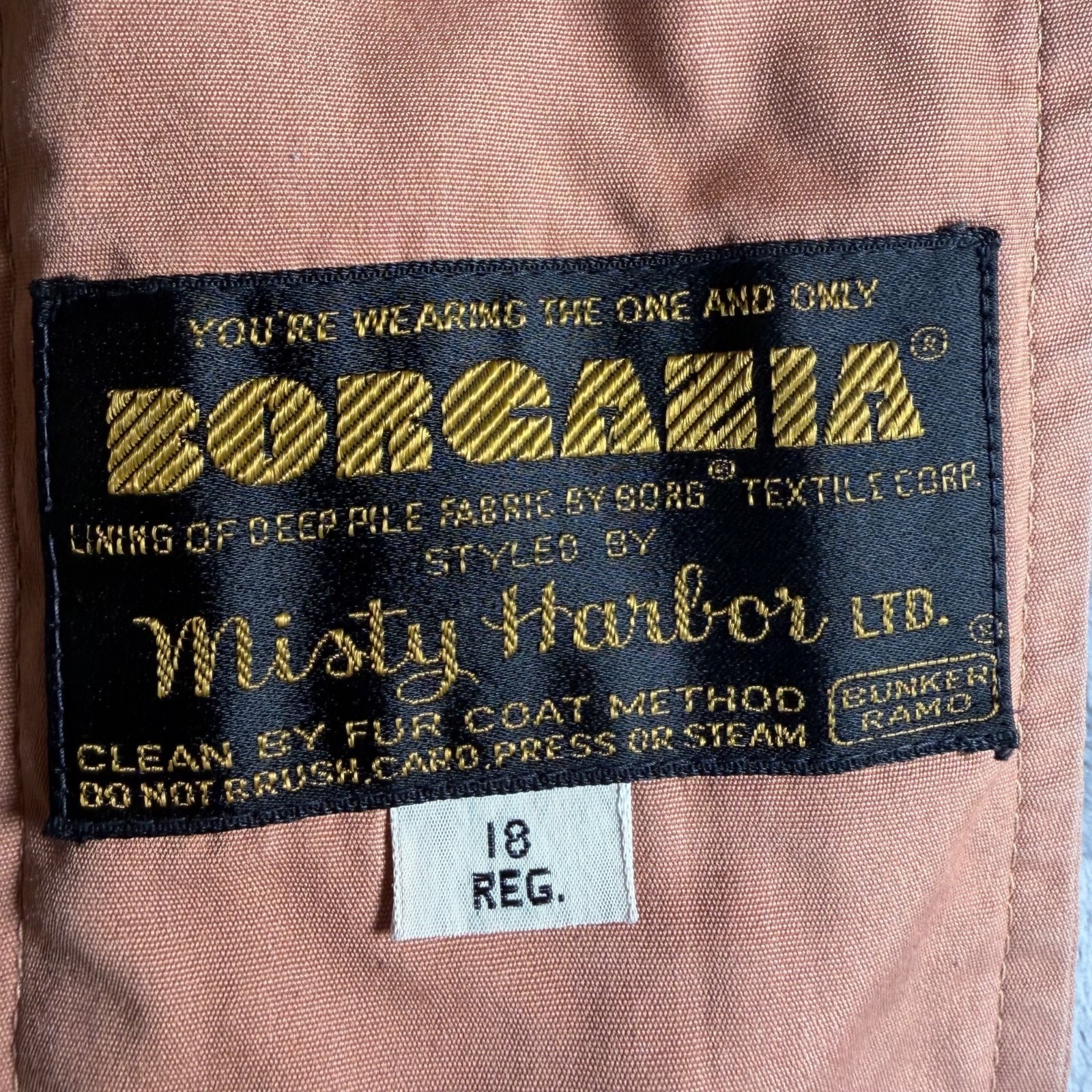 Vintage 1970s Misty Harbor Borgazia Faux Fur Lined Any Weather Coat (L/XL)
