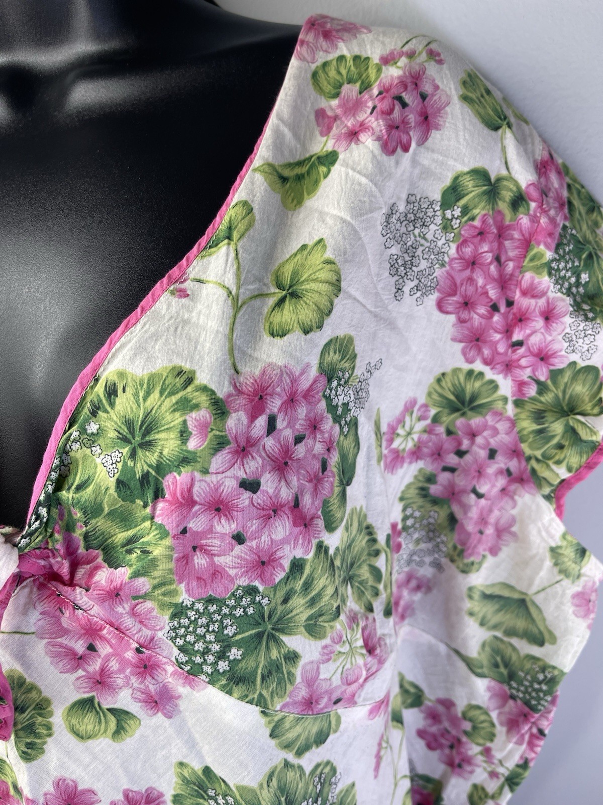 Carolina Colours Summer Blouse Plus Size 18/20W Pink White Floral Vintage