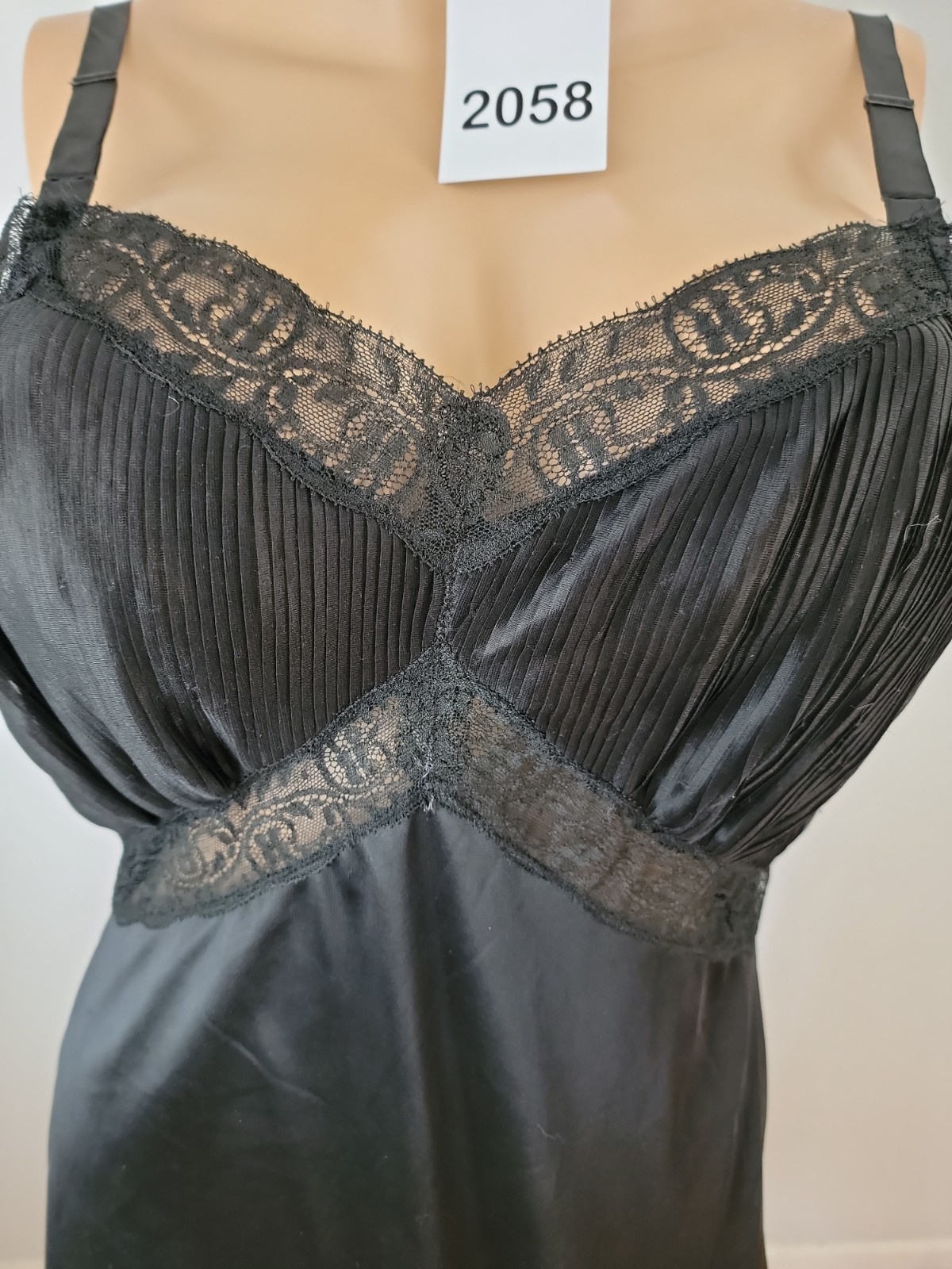 Vintage Charmode All Nylon Black Full Slip Pleated/Lace Detail Size 36 Tall