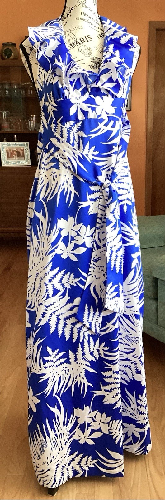 70s Pomare Ruffled Halter Top Hawaiian Maxi Dress – Vintage sz 8 –
