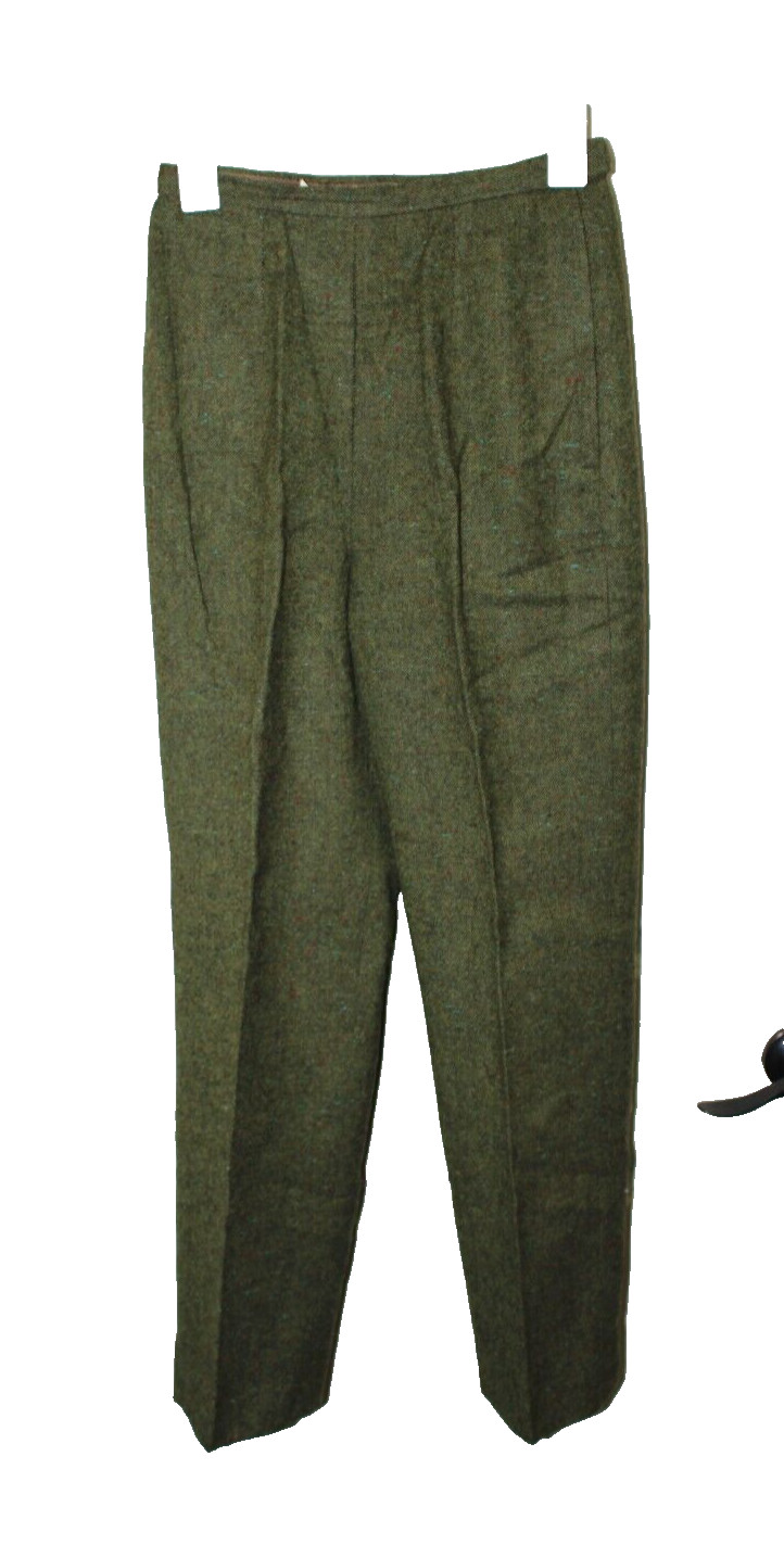 Hunter Sportswear Women&rsquo;s Wool Solid Green Standard Pants (Maybe Size 1??) Geek