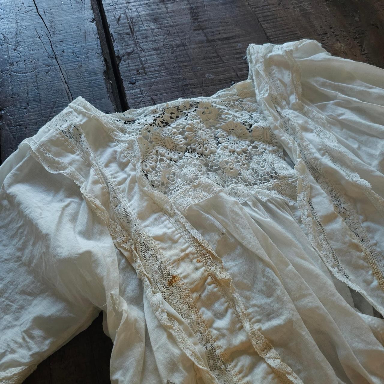 White Lace & Cotton Blouse w/ Floral Embroidery Antique 1910s Edwardian Shirt