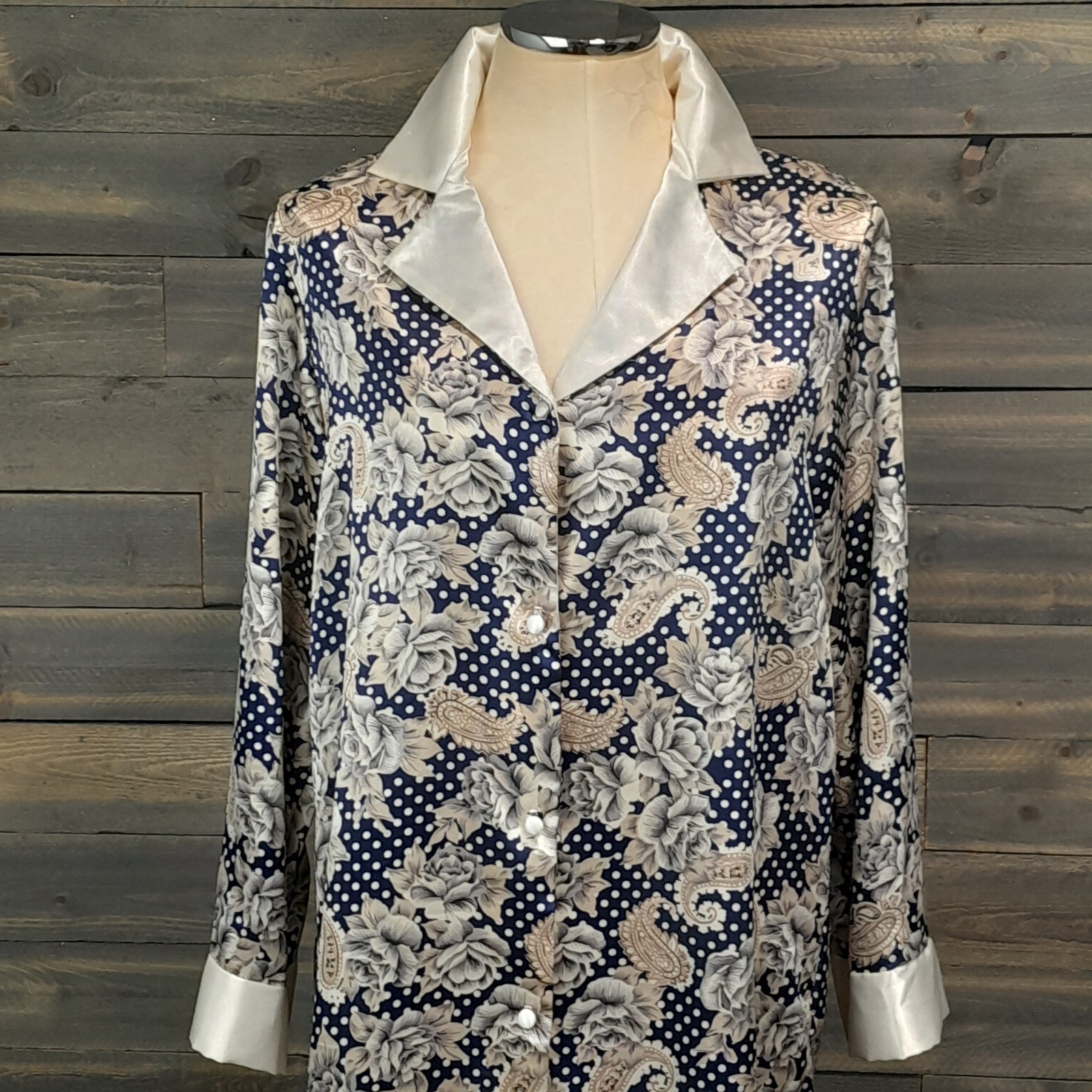 Petra Fashions Nightgown Womens M Navy Blue Floral Button Up Nightshirt Vtg USA