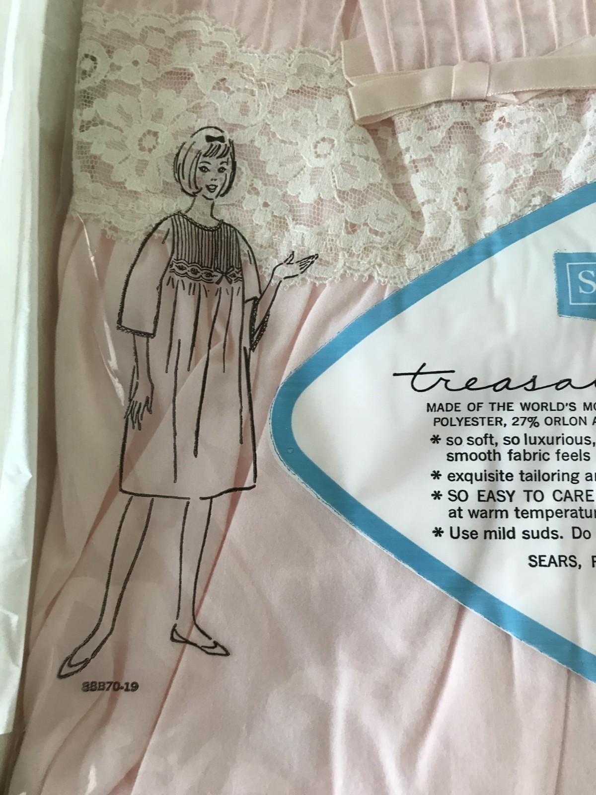 NOS-Vintage 1970’s Sears Fashions Treasaire Shift Nightware- Sealed 38-40-Large
