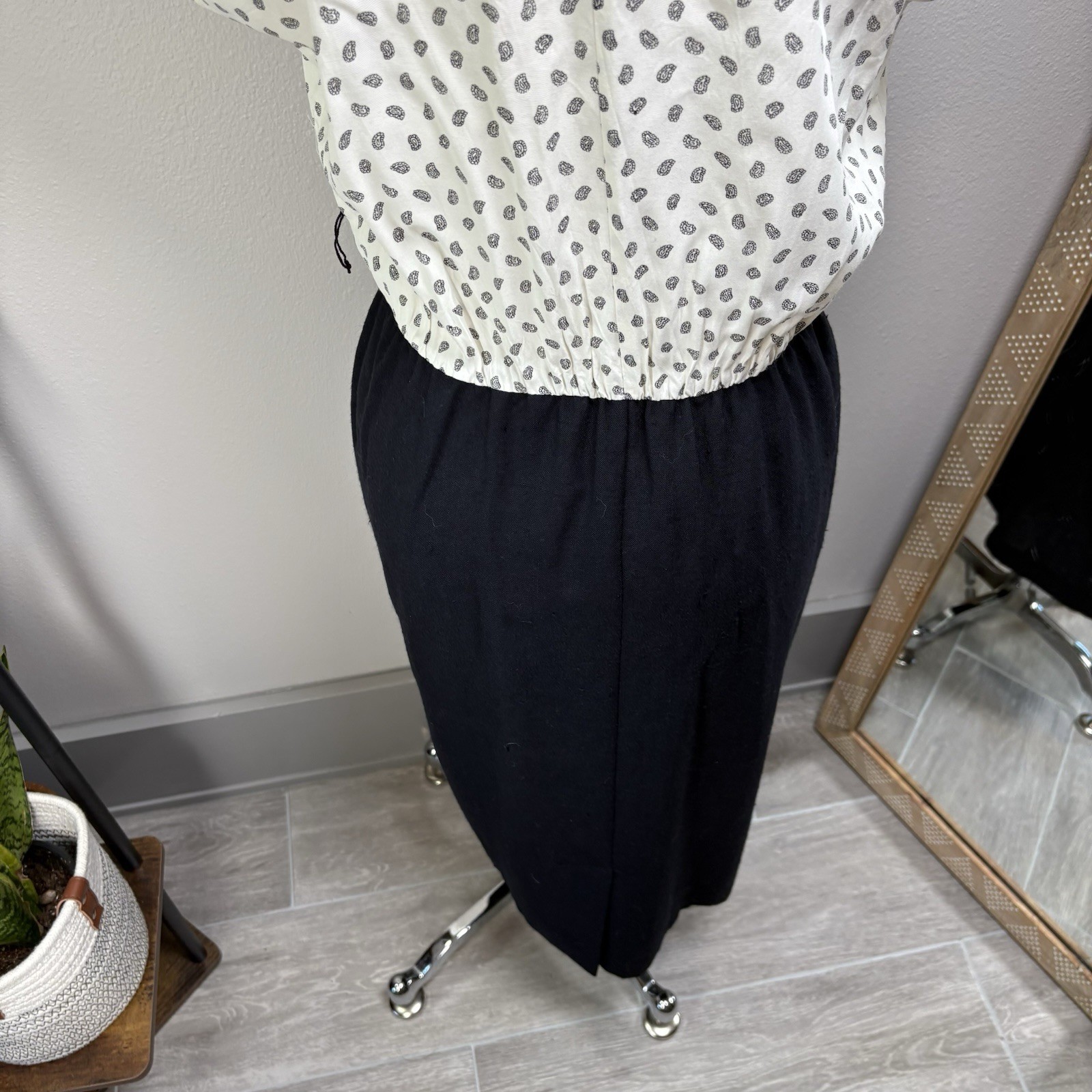 Vintage ~80’s Stuart Alan USA Made Black White Paisley/Solid Midi Dress Size 14