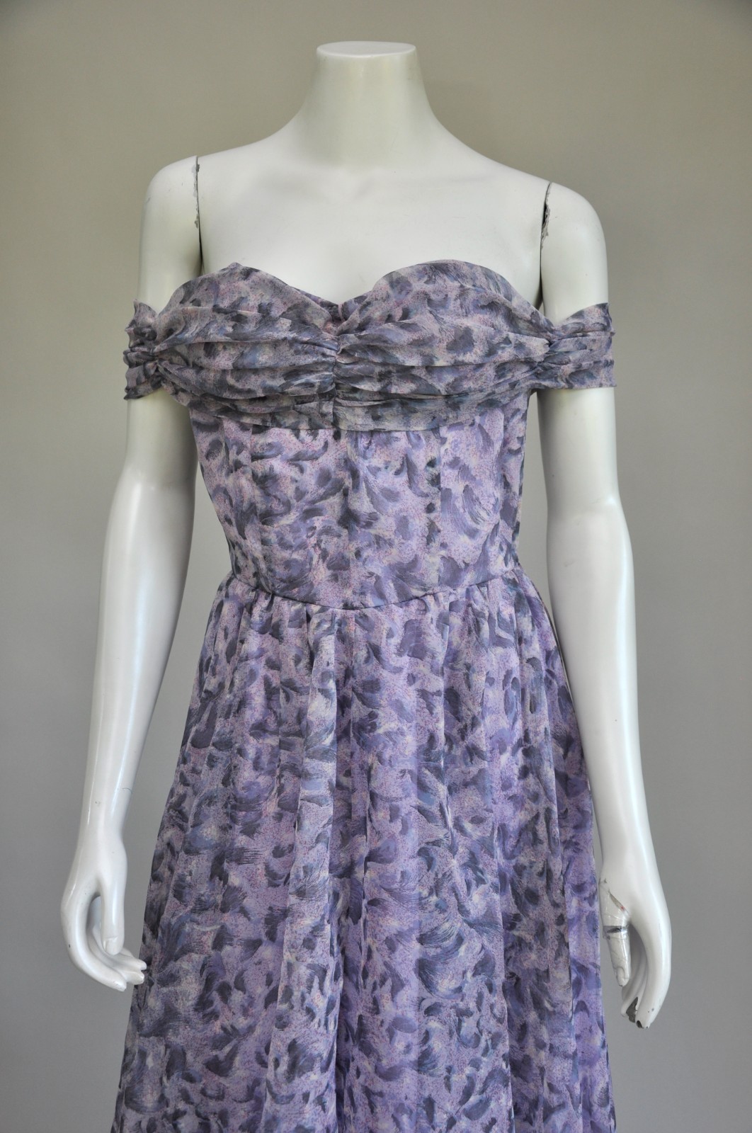 Vintage 1950s Purple Printed Off Shoulder Maxi Party Prom Dress Bridal Feminine