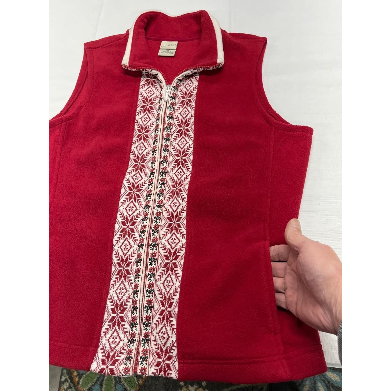 Vintage L.L.Bean Women&rsquo;s Red Fleece Decorative Trim Full Zip Vest Medium