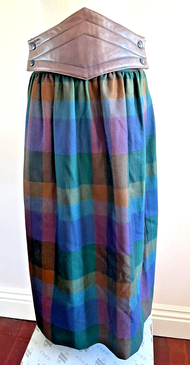 Vtg Wool Plaid Skirt Luxury Escada I Magnin Lined Leather Sporran W Germany- 40