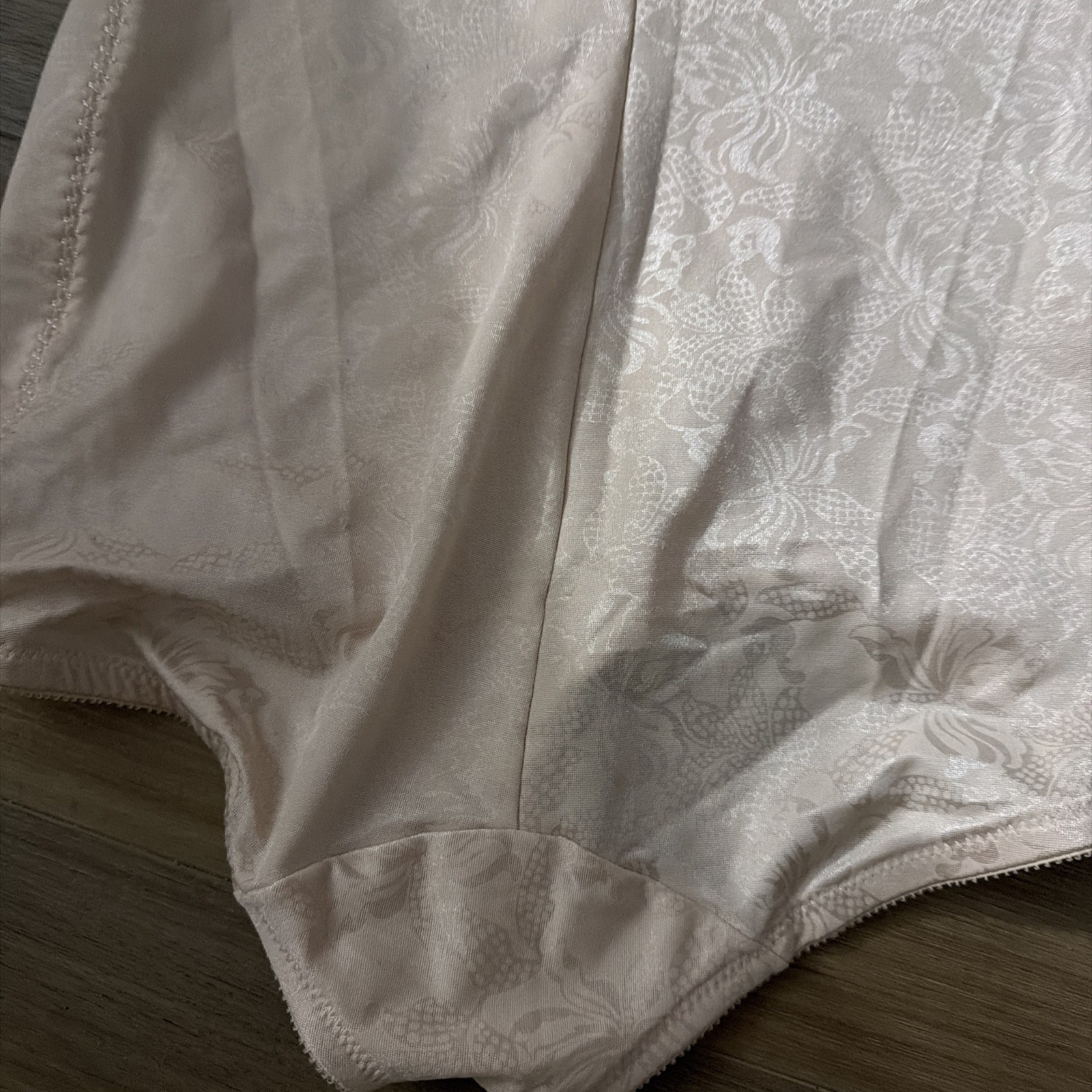 Flexees Shaping Bodysuit 36D Nylon & Lycra Ivory Old Stock Girdle 6866