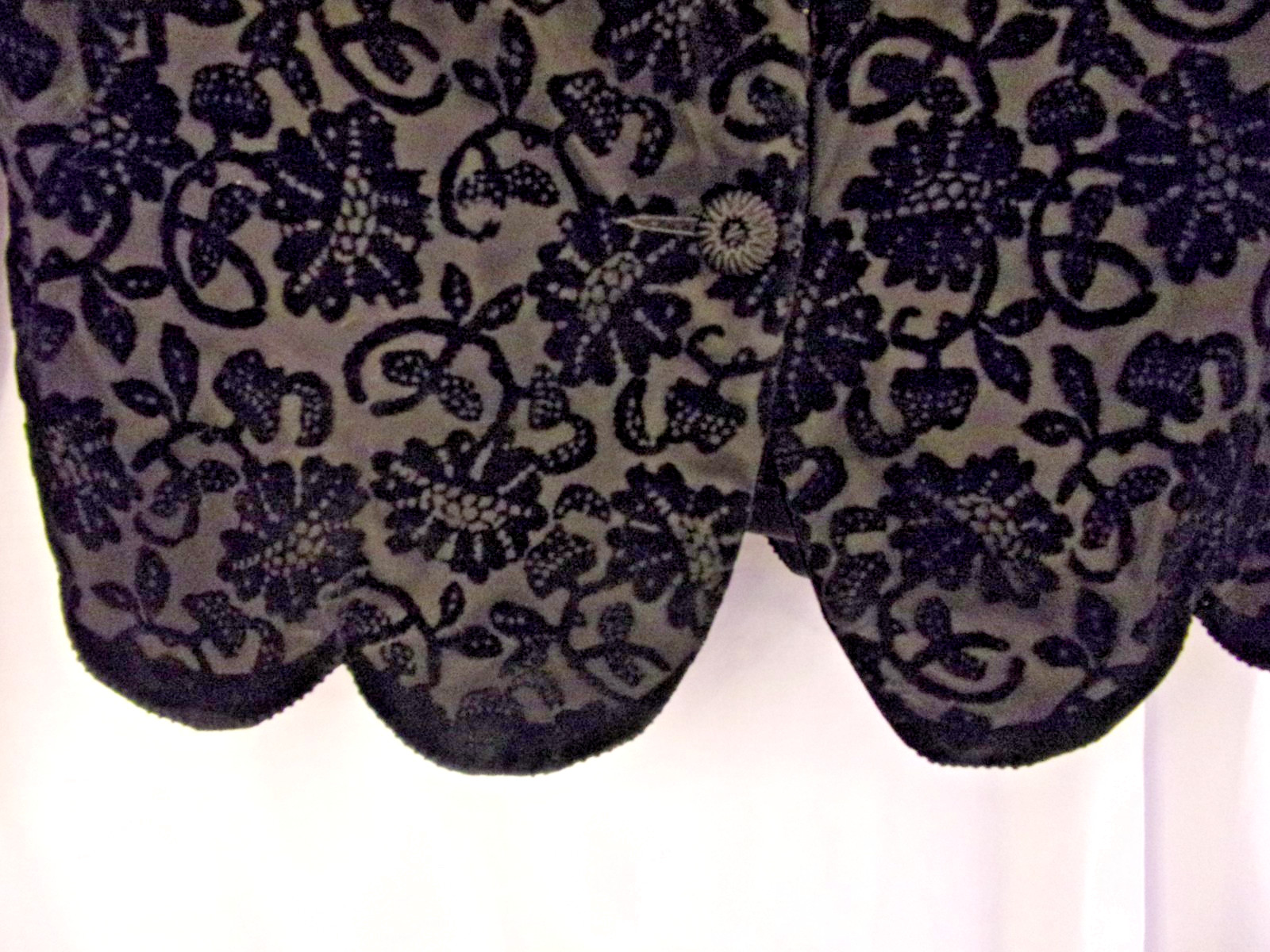 Vintage Janice Wainwright England Black Flocked Velvet Evening Jacket US 10