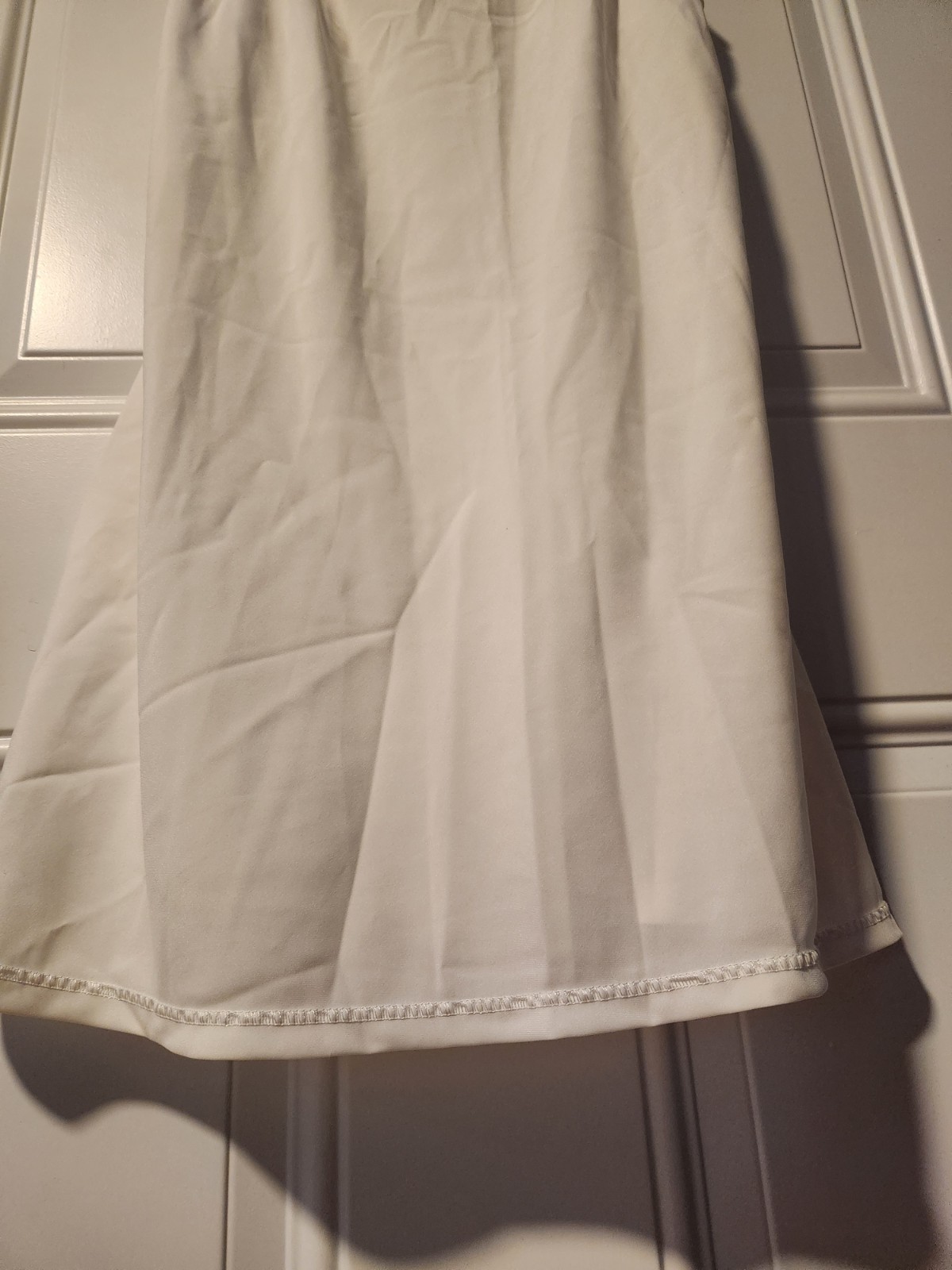 VTG Vanity Fair Ivory Polyester Lace Trim Full Slip Dress Size 40