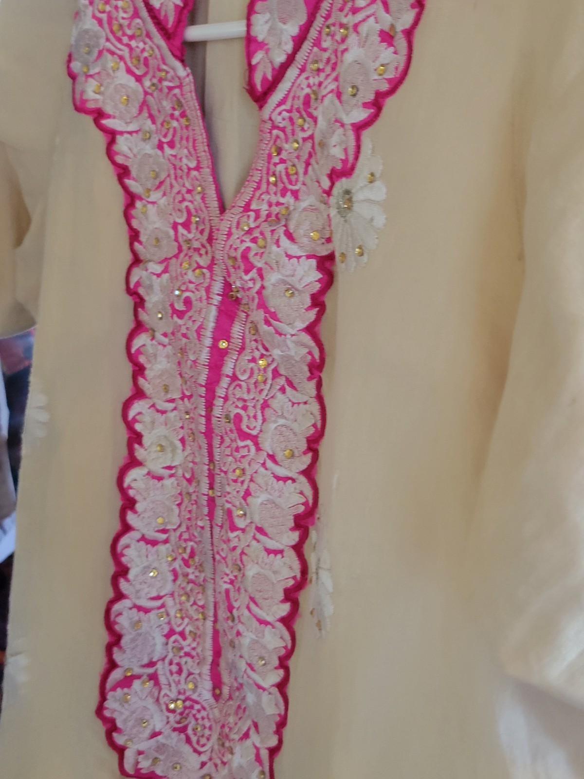 ECLECTIC LOT #2 (20) ITEMS BOOTS,SKIRTS,DRESSES,ROBE, VINTAGE, BOHEMIAN VNTG