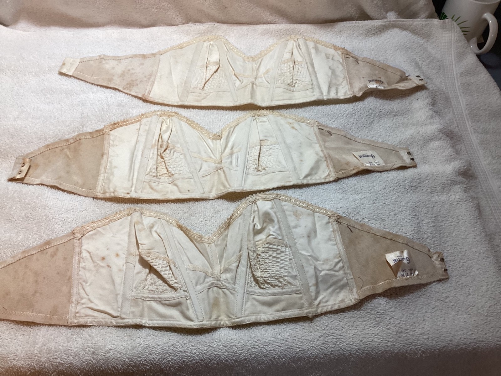3 vintage 40s 50s Garcrest strapless bullet Brassiere Women Size 32 A . B-15.