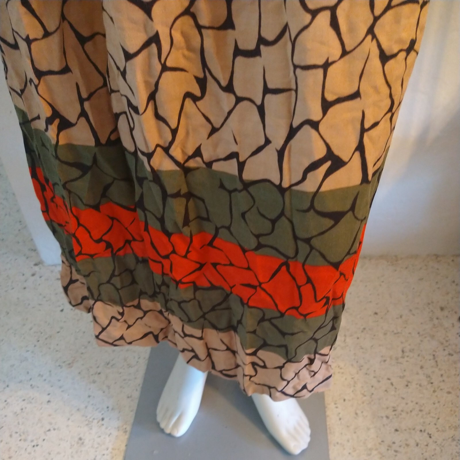 VTG Plain Jane 100% Rayon Skirt Multicolor sz 9