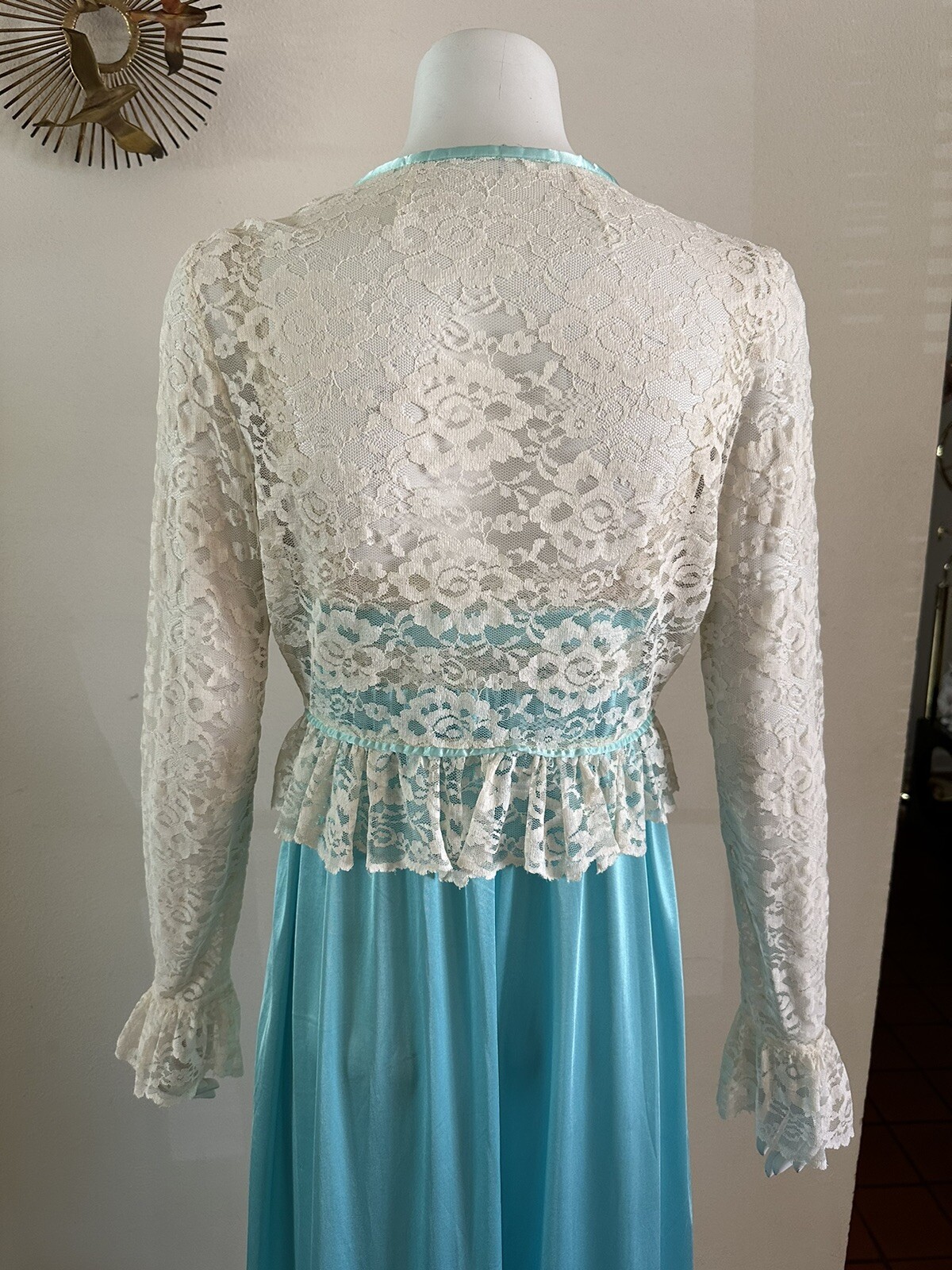 1970s Miss Elaine 2 Pc Lace Bed Jacket Negligee Nightgown Boho Hostess Gown VTG