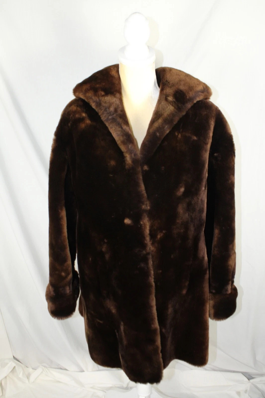 Keller&rsquo;s Manufacturing Furriers St Joseph MO Women&rsquo;s XL Fur Coat Jacket Vintage