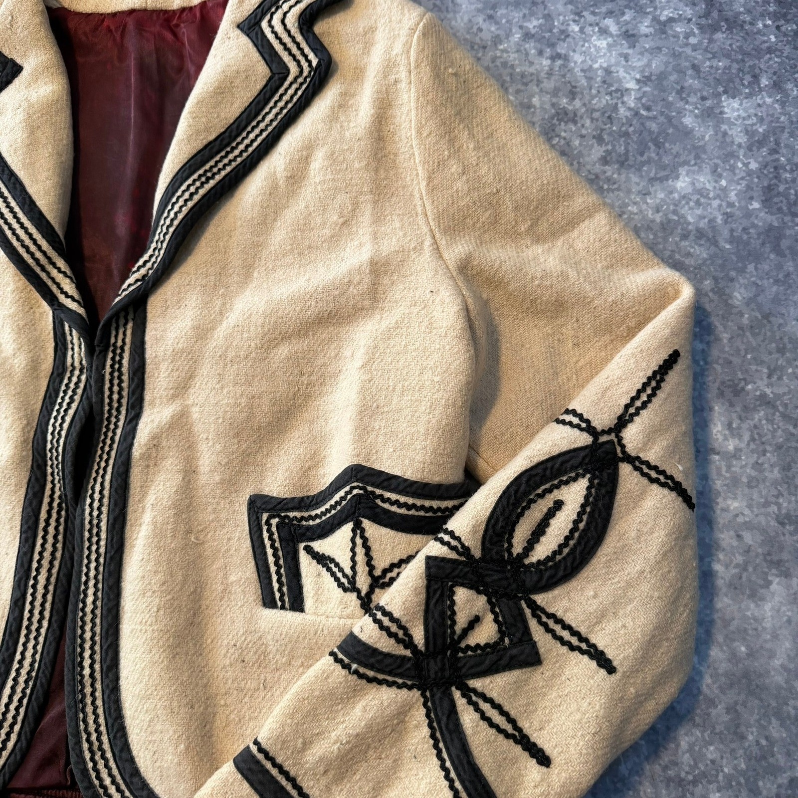 Vintage Soutache Embroidered Wool Jacket Beige Black Western Boho Cropped Blazer