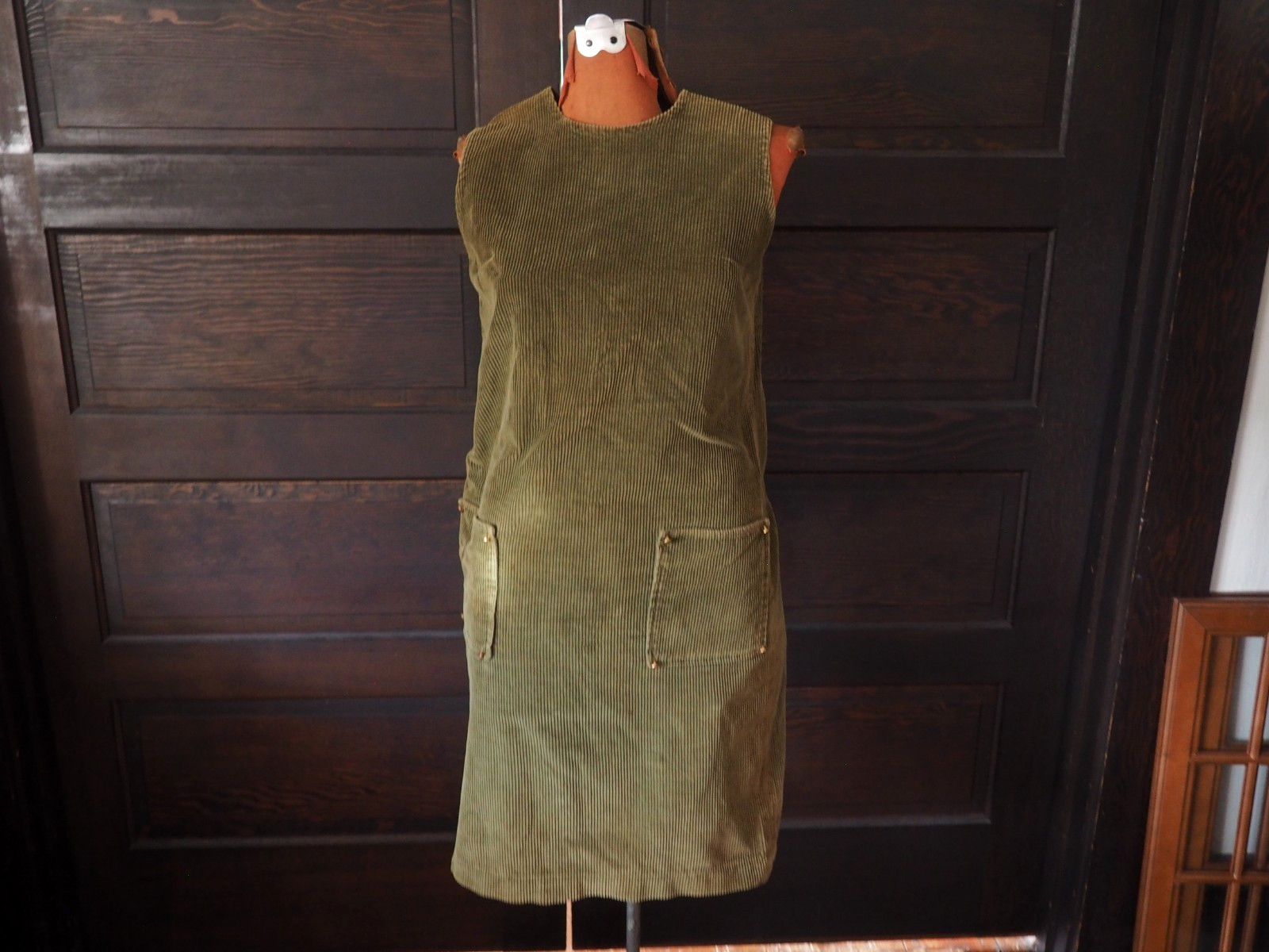VTG 60s 70s Handmade Boho Hippy Olive Green Corduroy Pocket Farm Dress Women S/M