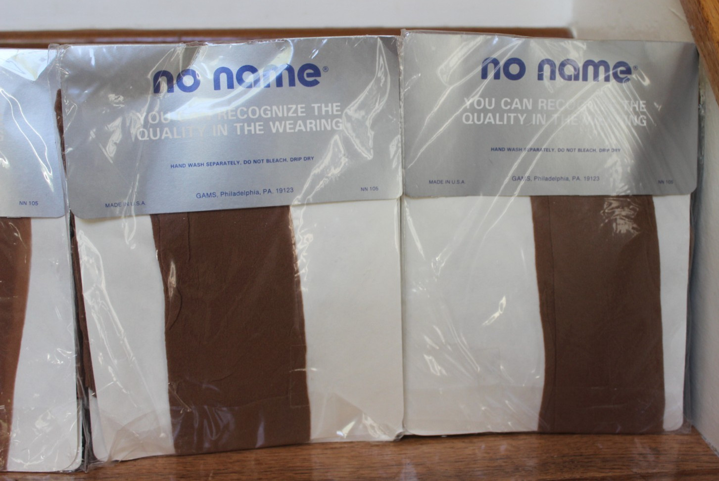 Vintage Lot of 4 NO NAME Pantyhose Queen Tall, Beige, 5&rsquo;6&Prime;-5&rsquo;10 » GAMS- NEW