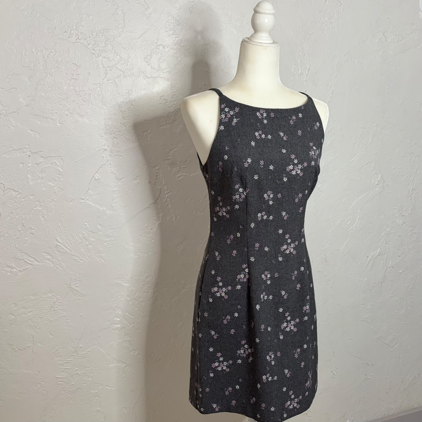 vintage dress 1990s Y2K Fragile by XOXO Gray Floral Small Sheath