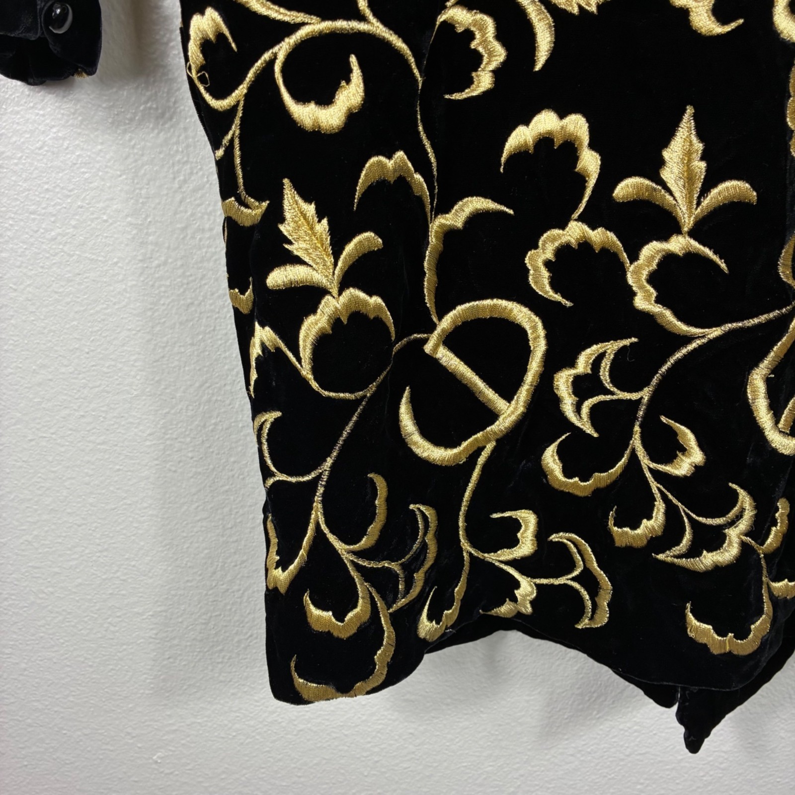 VTG 80s Laneyu Haute Couture Royal Quality Gold Embroidered Formal Dress Sz S
